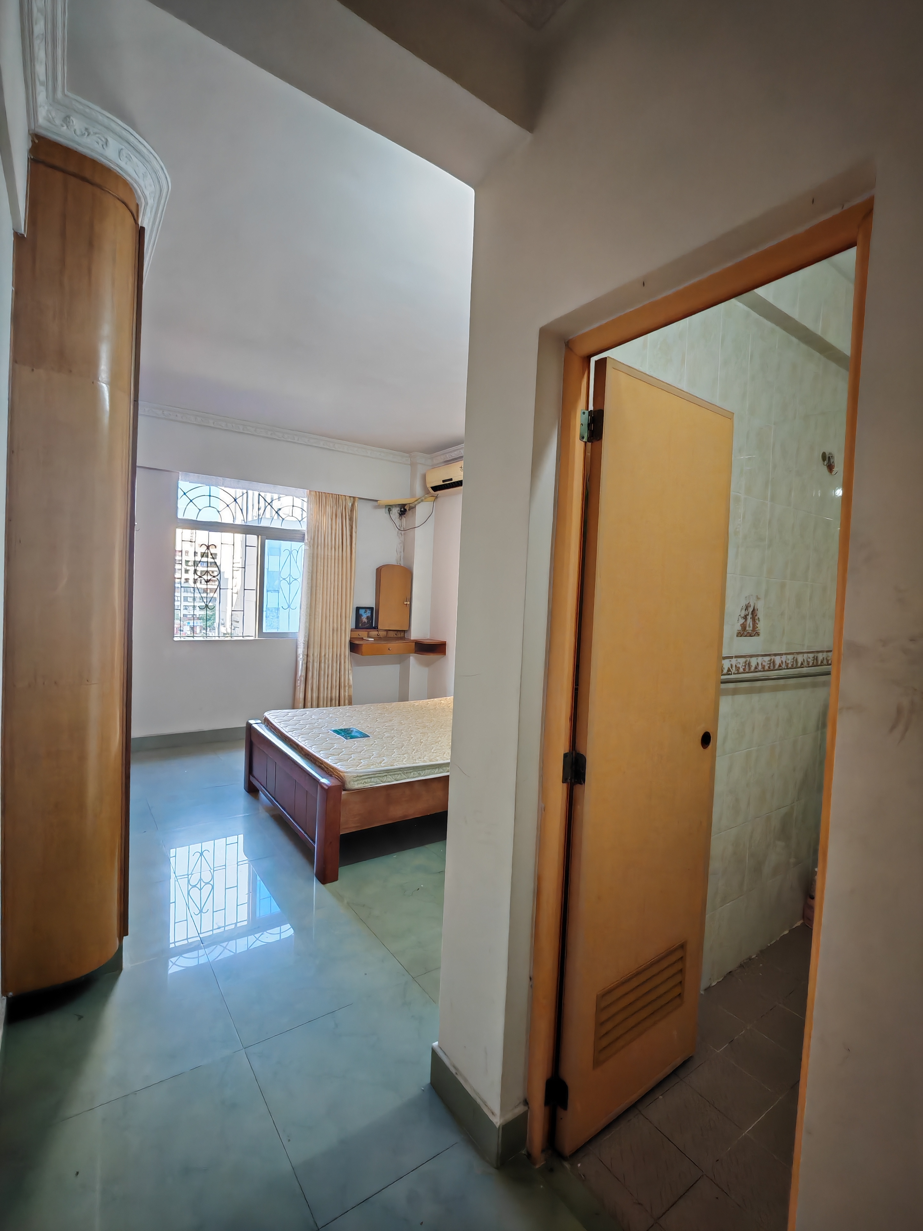 金鹿花园一期  3室2厅2卫    2500.0元/月 金鹿花园一期  3室2厅2卫    2500.0元/月室内图