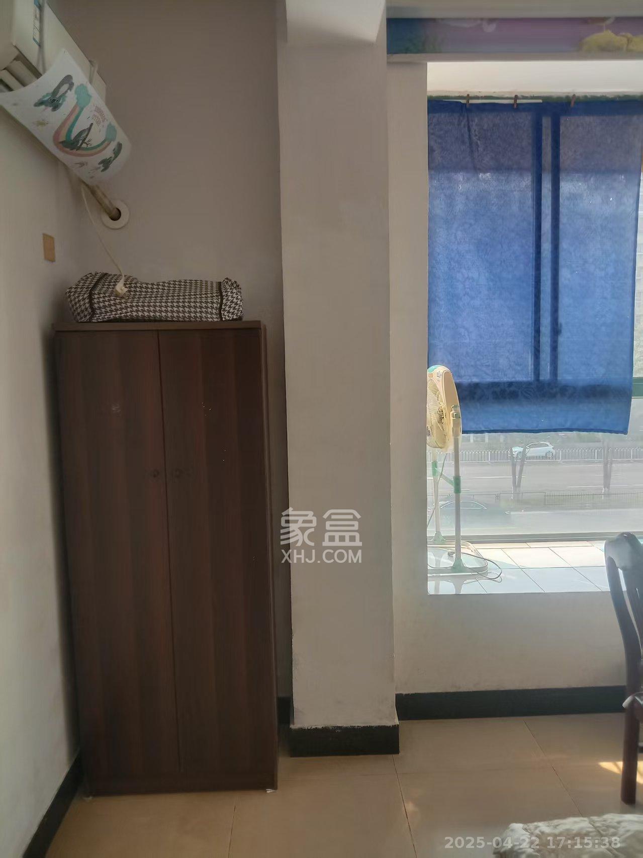 金帆江滨玫瑰园  2室2厅1卫    1500.0元/月 金帆江滨玫瑰园  2室2厅1卫    1500.0元/月室内图