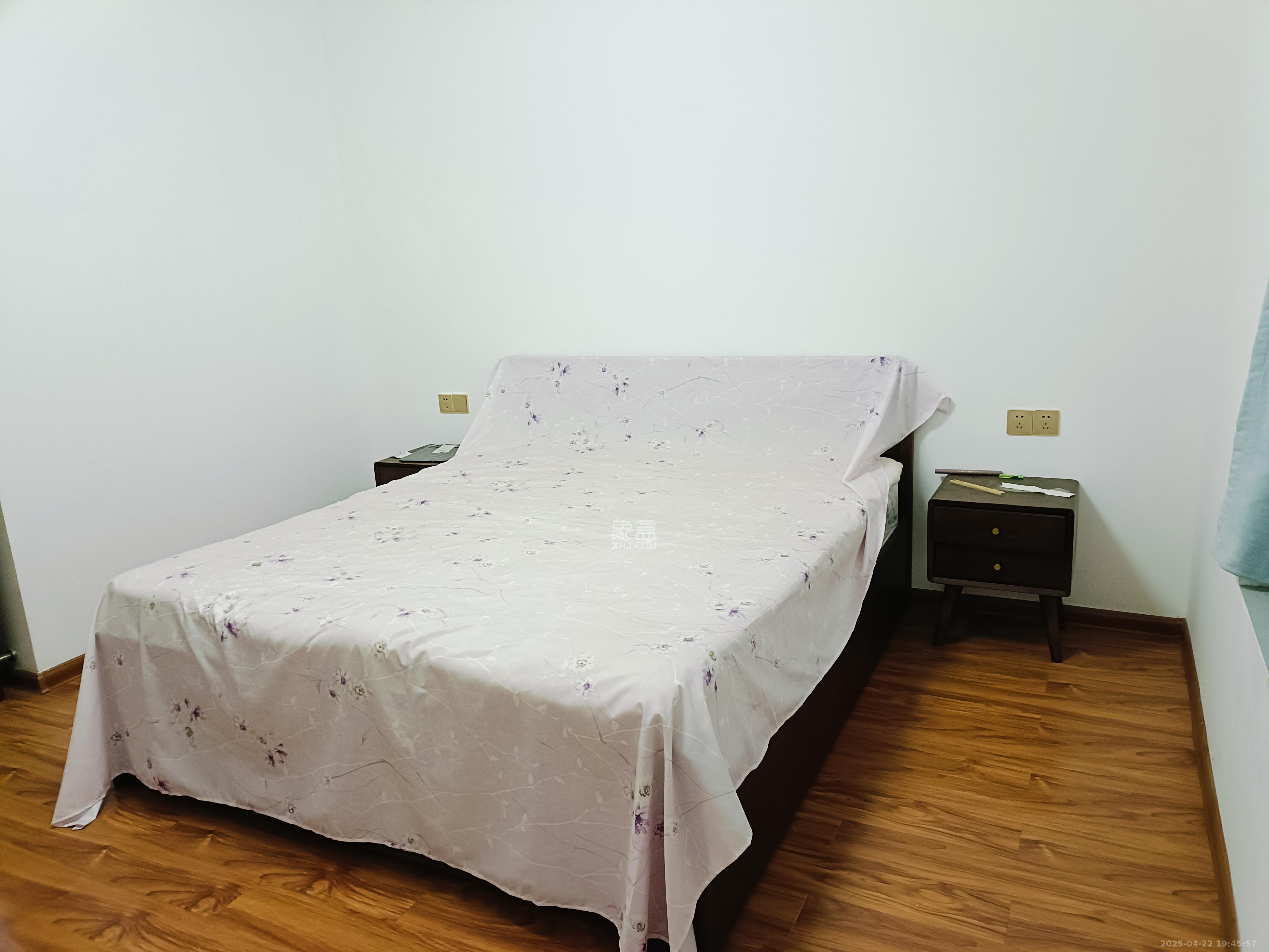 紫东苑（星沙）  4室2厅2卫   1800.00元/月室内图