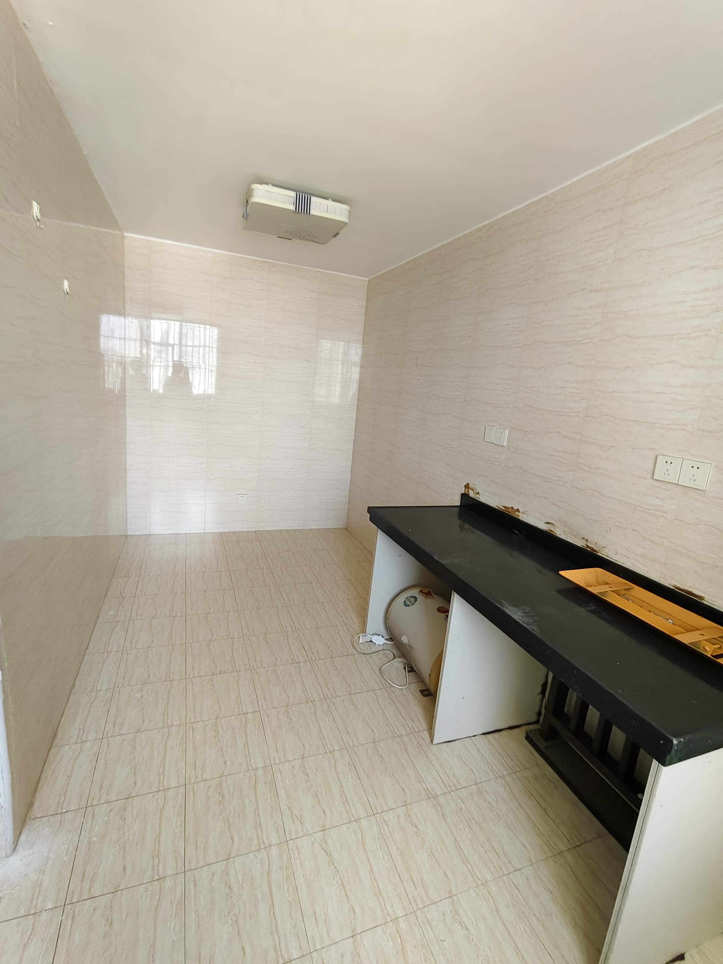 诚田大厦 1室1厅1卫 6200.0元/月 诚田大厦 1室1厅1卫 6200.0元/月室内图