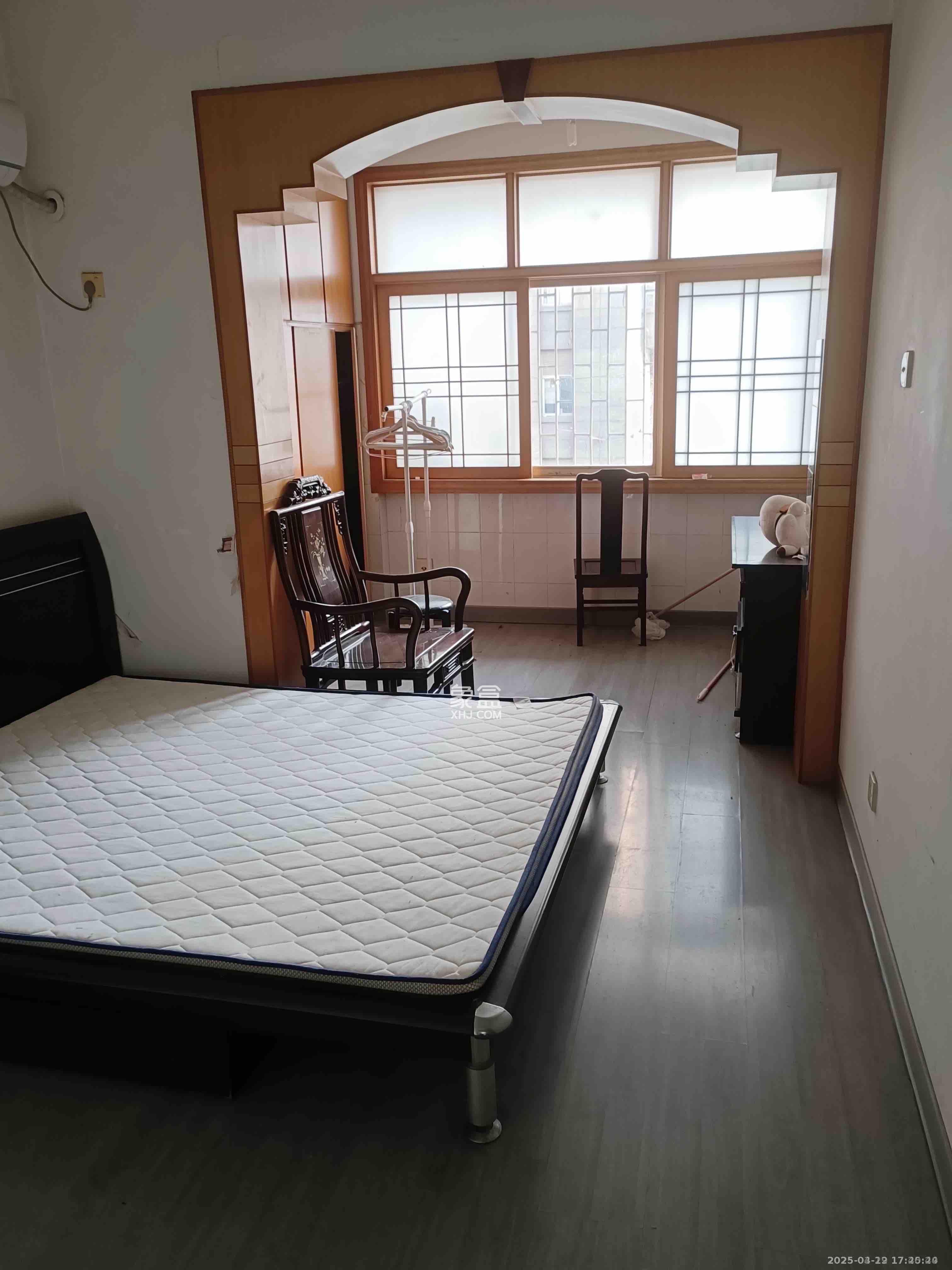 湘雅附二宿舍(劳动村) 3室1厅1卫 2500.0元/月 湘雅附二宿舍(劳动村) 3室1厅1卫 2500.0元/月室内图