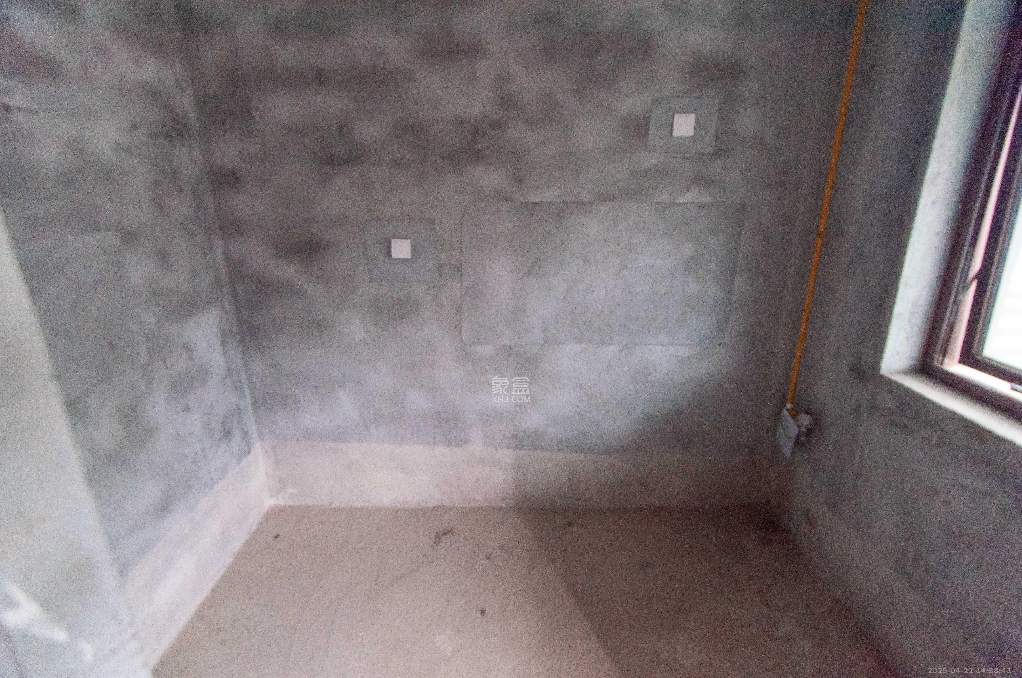 绿地麓湖郡 1室0厅0卫 319.8万 绿地麓湖郡 1室0厅0卫 319.8万其他