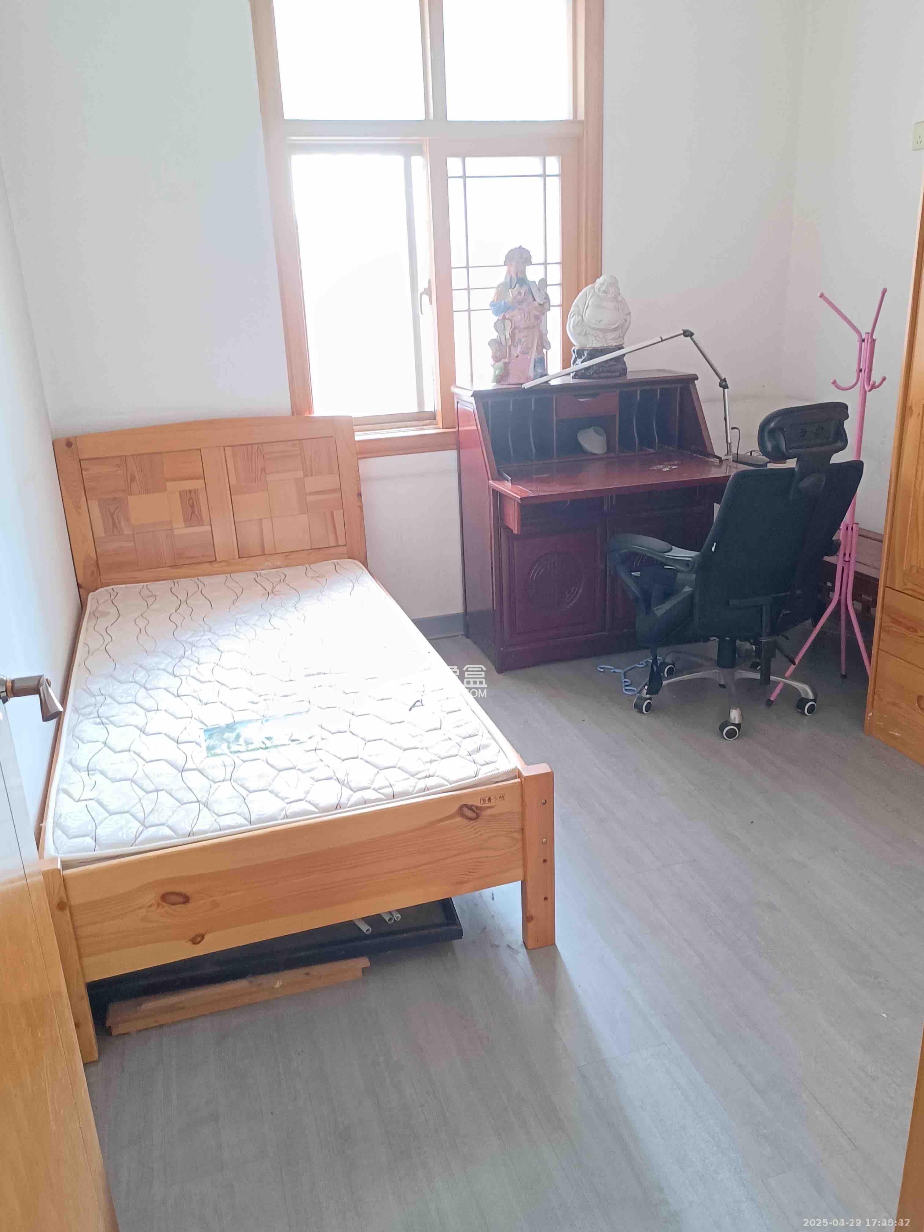 湘雅附二宿舍(劳动村) 3室1厅1卫 2500.0元/月 湘雅附二宿舍(劳动村) 3室1厅1卫 2500.0元/月室内图