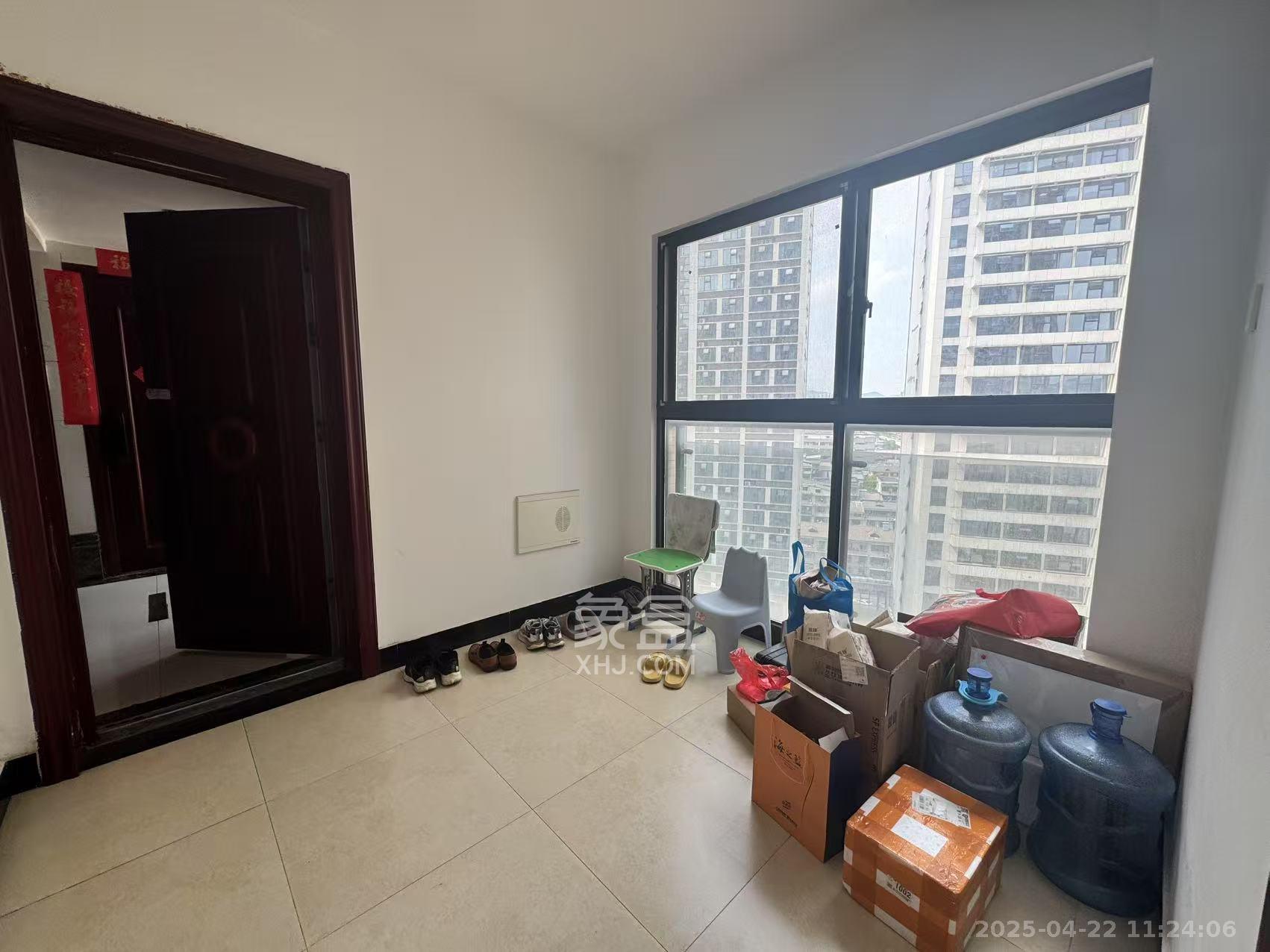 达美D6区 4室2厅2卫 3700.0元/月 达美D6区 4室2厅2卫 3700.0元/月室内图