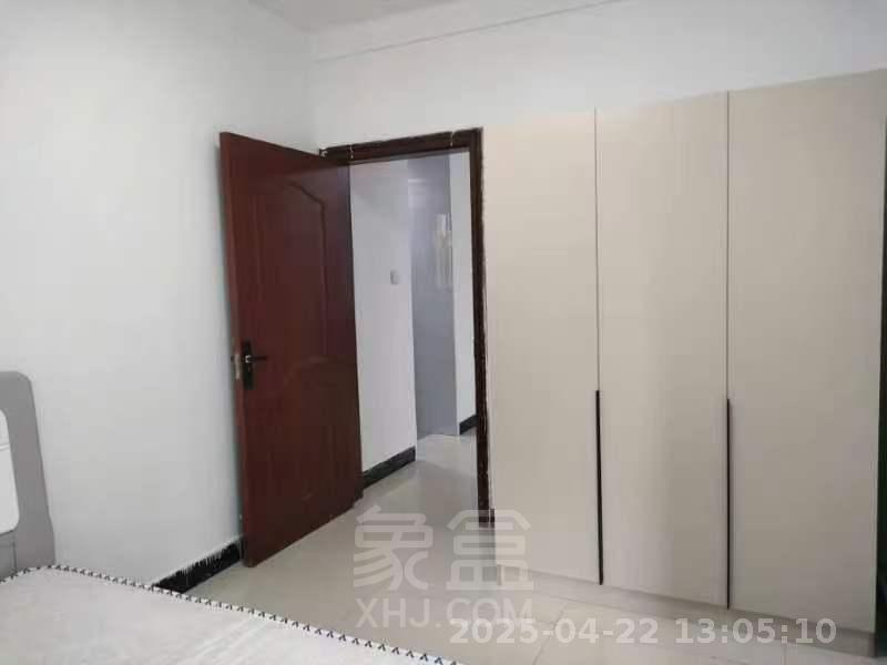 龙腾国际 2室2厅1卫 1500.0元/月 龙腾国际 2室2厅1卫 1500.0元/月室内图