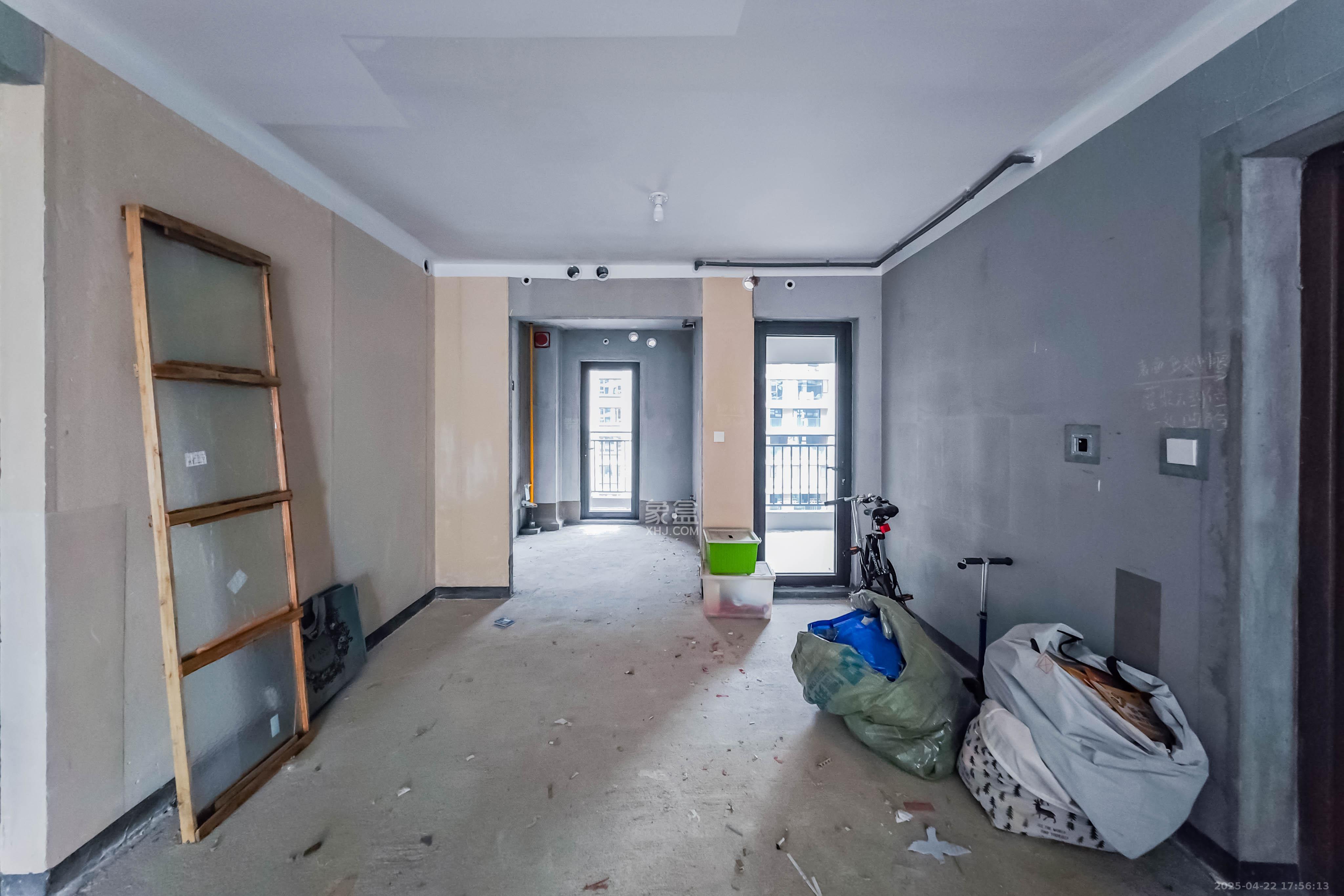 建发玖洲和玺  3室2厅2卫   138.00万其他
