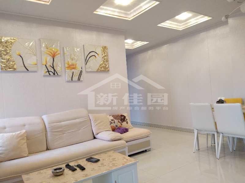 丽景天下一期  3室2厅1卫   1600.00元/月室内图