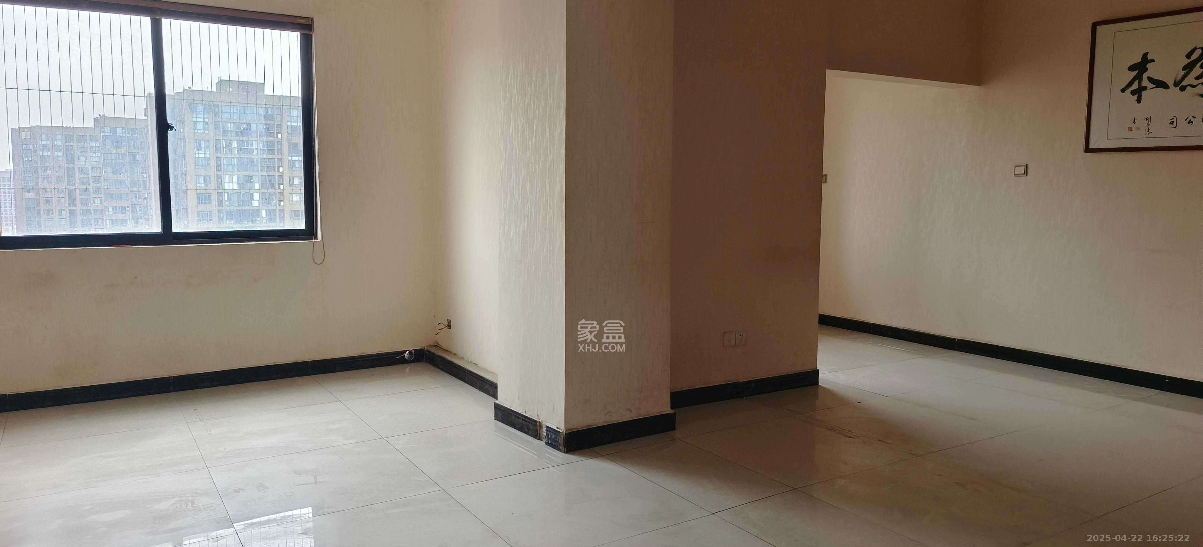 阳光锦城  1室1厅1卫    1600.0元/月室内图