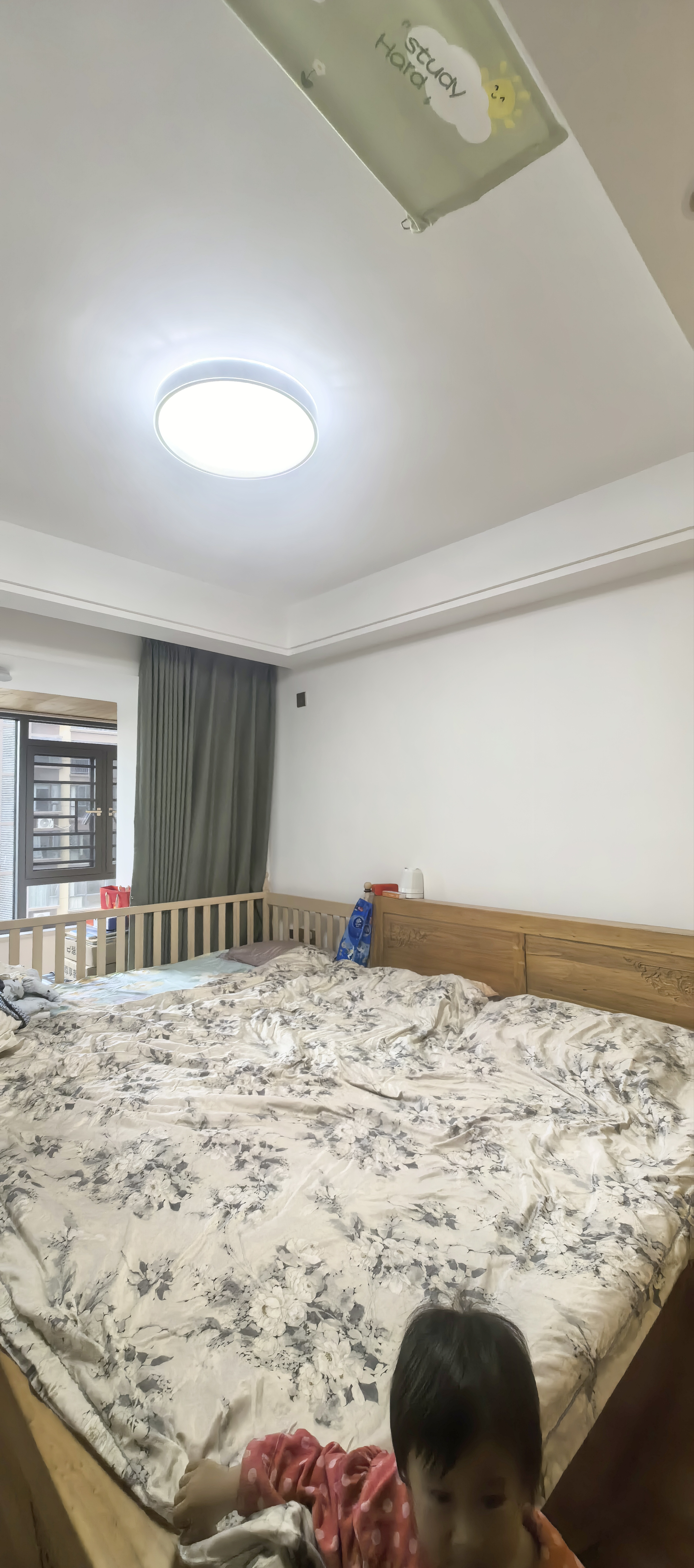 紫旭名园 4室2厅2卫 150.0万 紫旭名园 4室2厅2卫 150.0万客厅