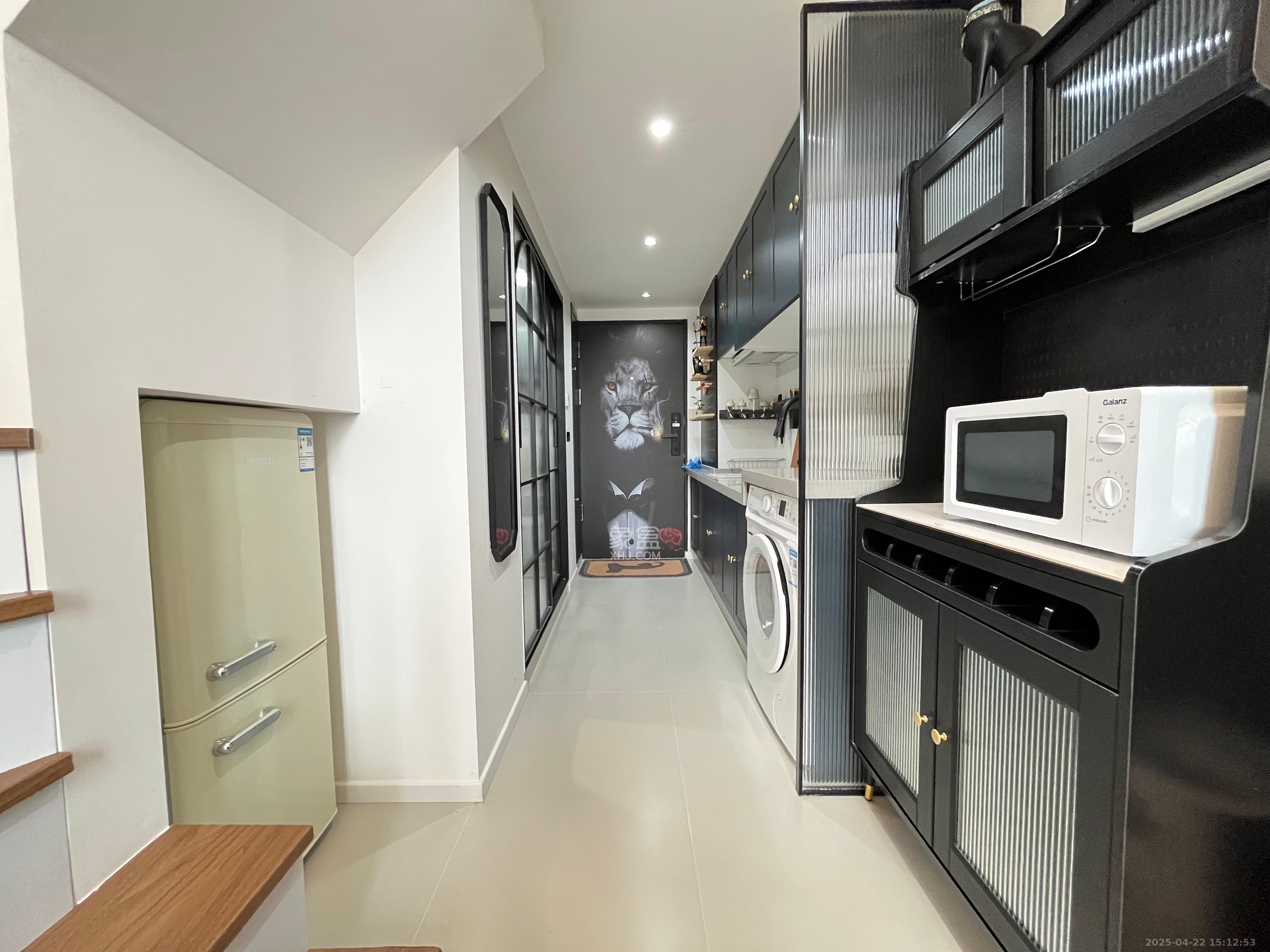 珠江花城好世界 1室0厅0卫 2600.0元/月 珠江花城好世界 1室0厅0卫 2600.0元/月室内图