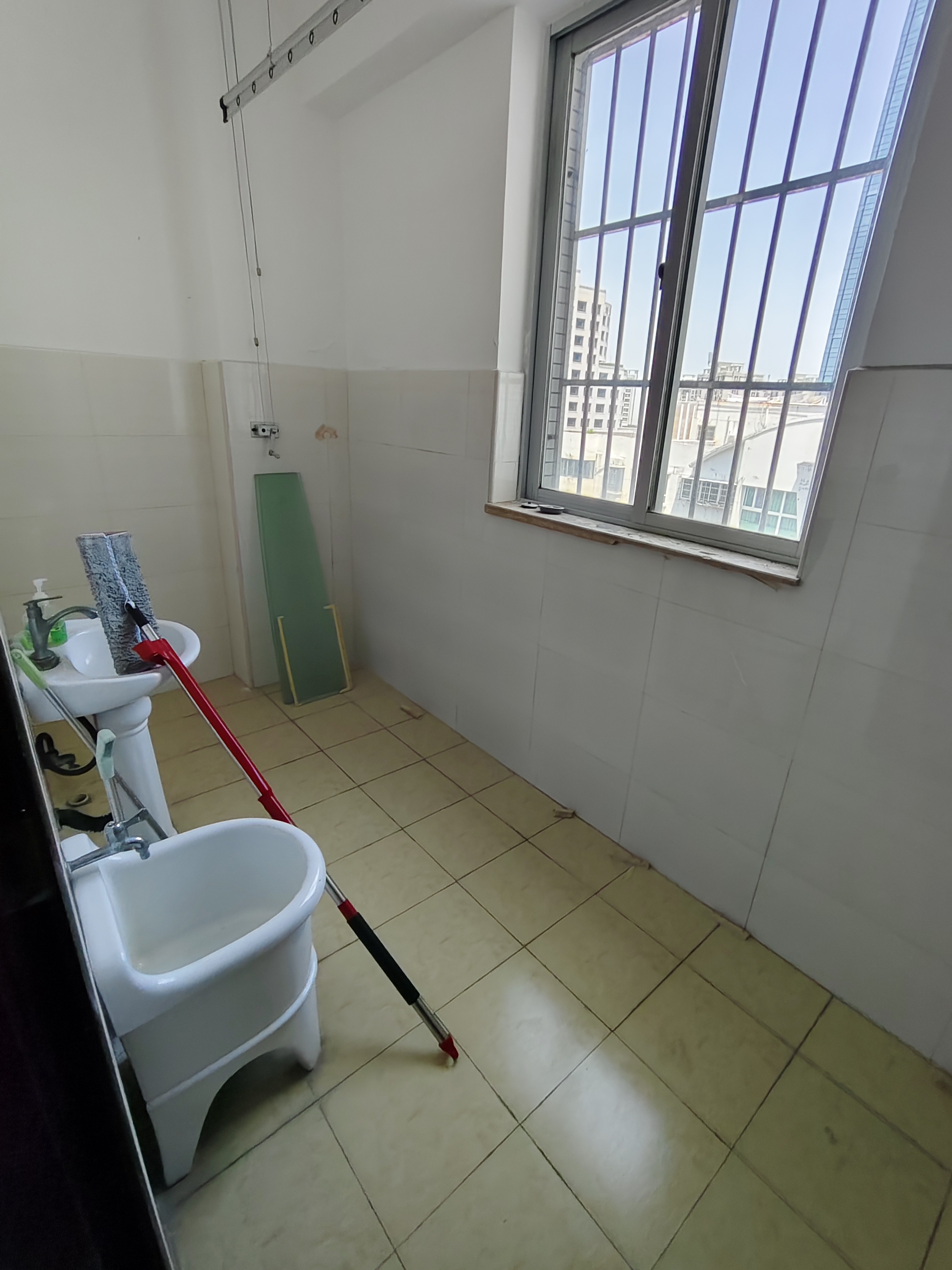 诚田大厦 1室1厅1卫 6200.0元/月 诚田大厦 1室1厅1卫 6200.0元/月室内图