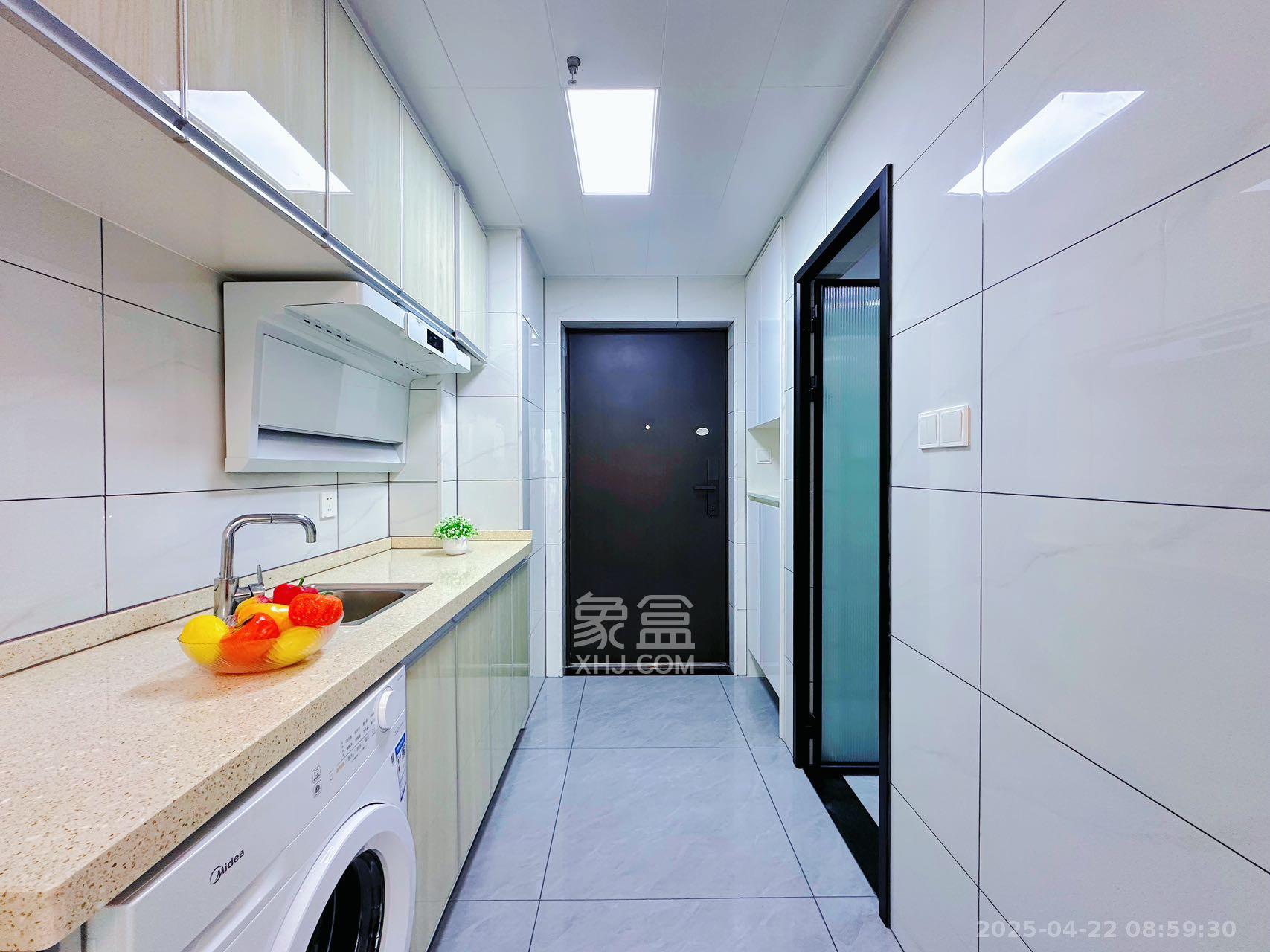 华润置地中心 1室0厅1卫 2700.0元/月 华润置地中心 1室0厅1卫 2700.0元/月室内图