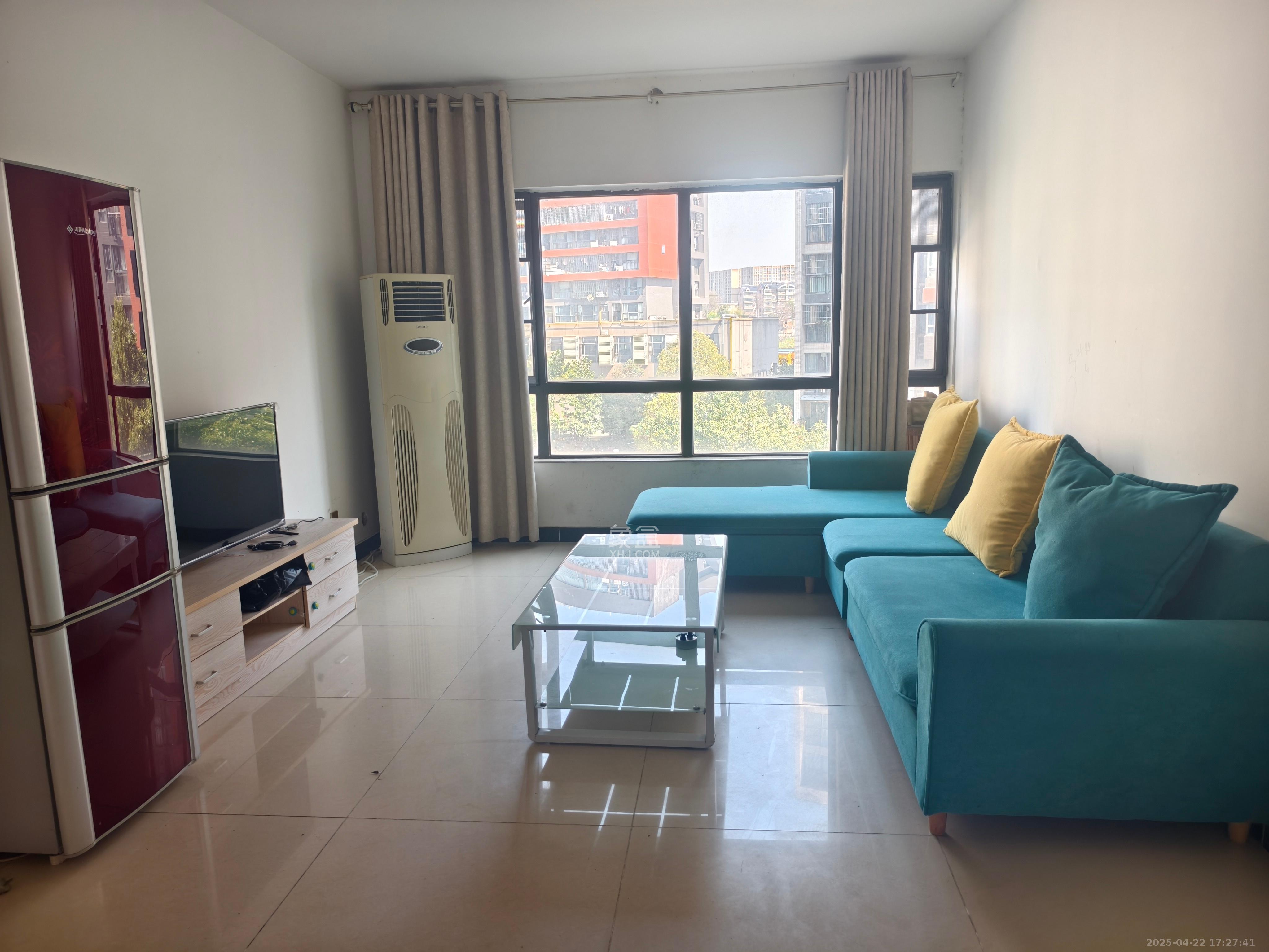 中信文化广场(中信新城二期) 2室2厅1卫 1900.0元/月 中信文化广场(中信新城二期) 2室2厅1卫 1900.0元/月室内图