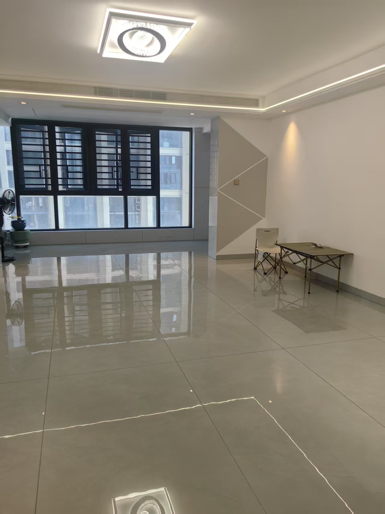 南光中心 2室2厅2卫 3200.0元/月 南光中心 2室2厅2卫 3200.0元/月室内图