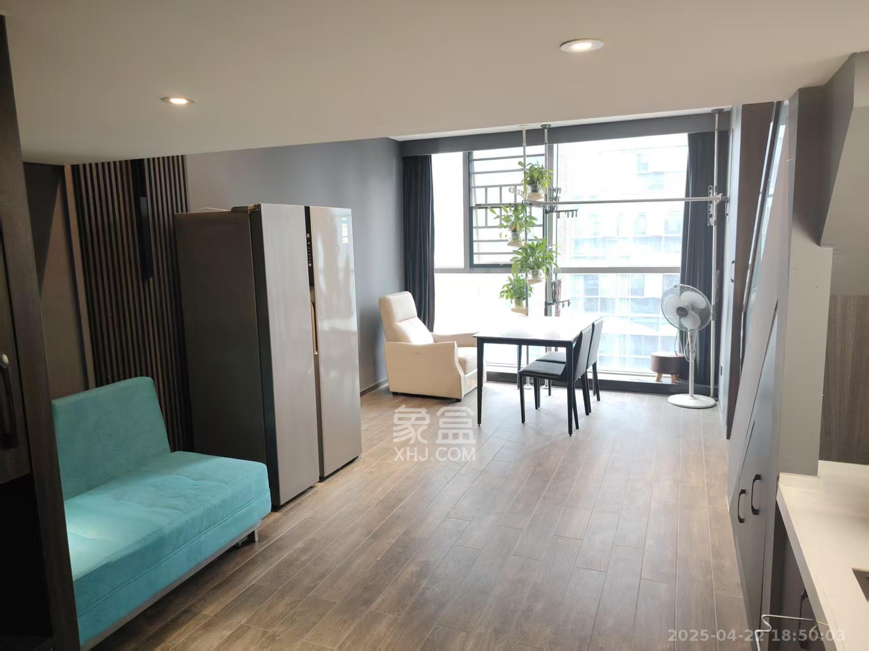 奥克斯滨仕花园(奥克斯洋湖广场/奥克斯中心)  1室1厅1卫    2200.0元/月 奥克斯滨仕花园(奥克斯洋湖广场/奥克斯中心)  1室1厅1卫    2200.0元/月室内图