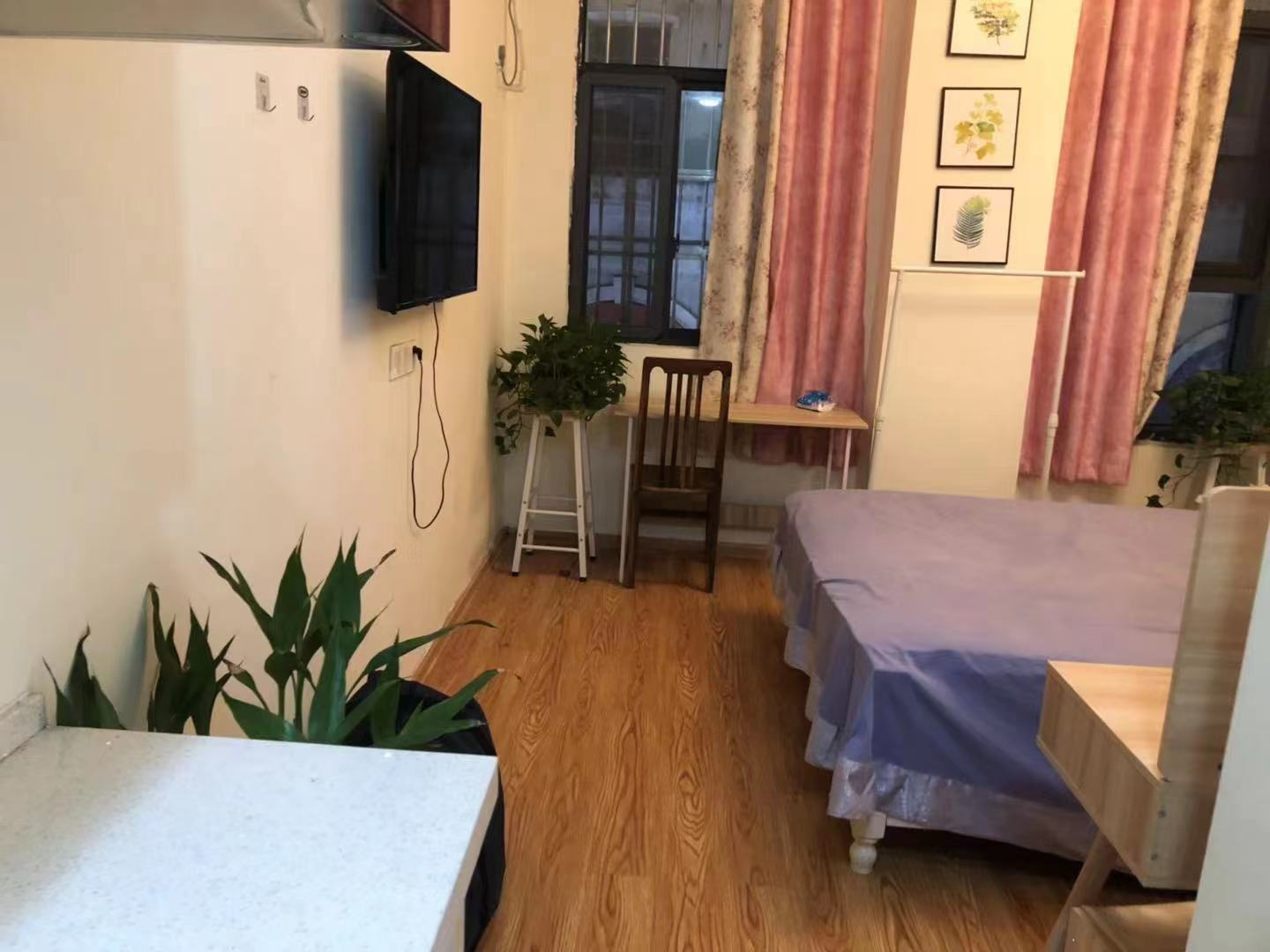 民俗文化广场  1室1厅1卫   1200.00元/月室内图