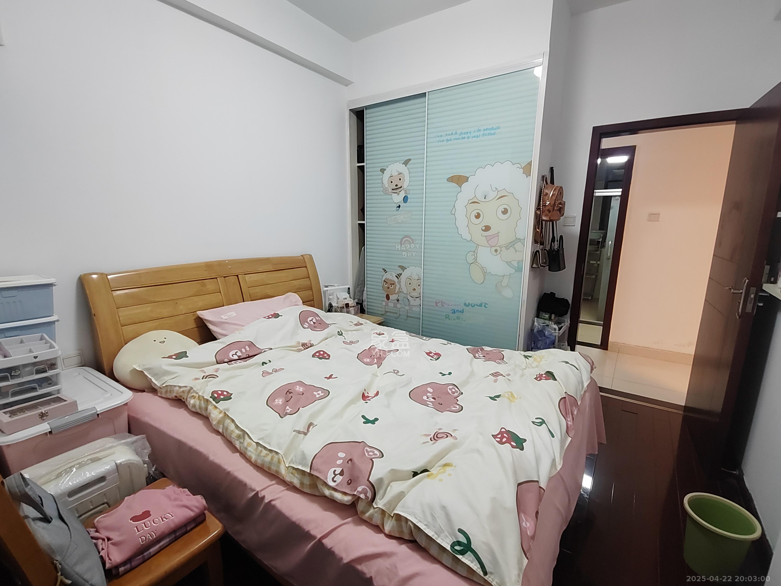 恒基凯旋门一二期  3室2厅2卫   2600.00元/月室内图