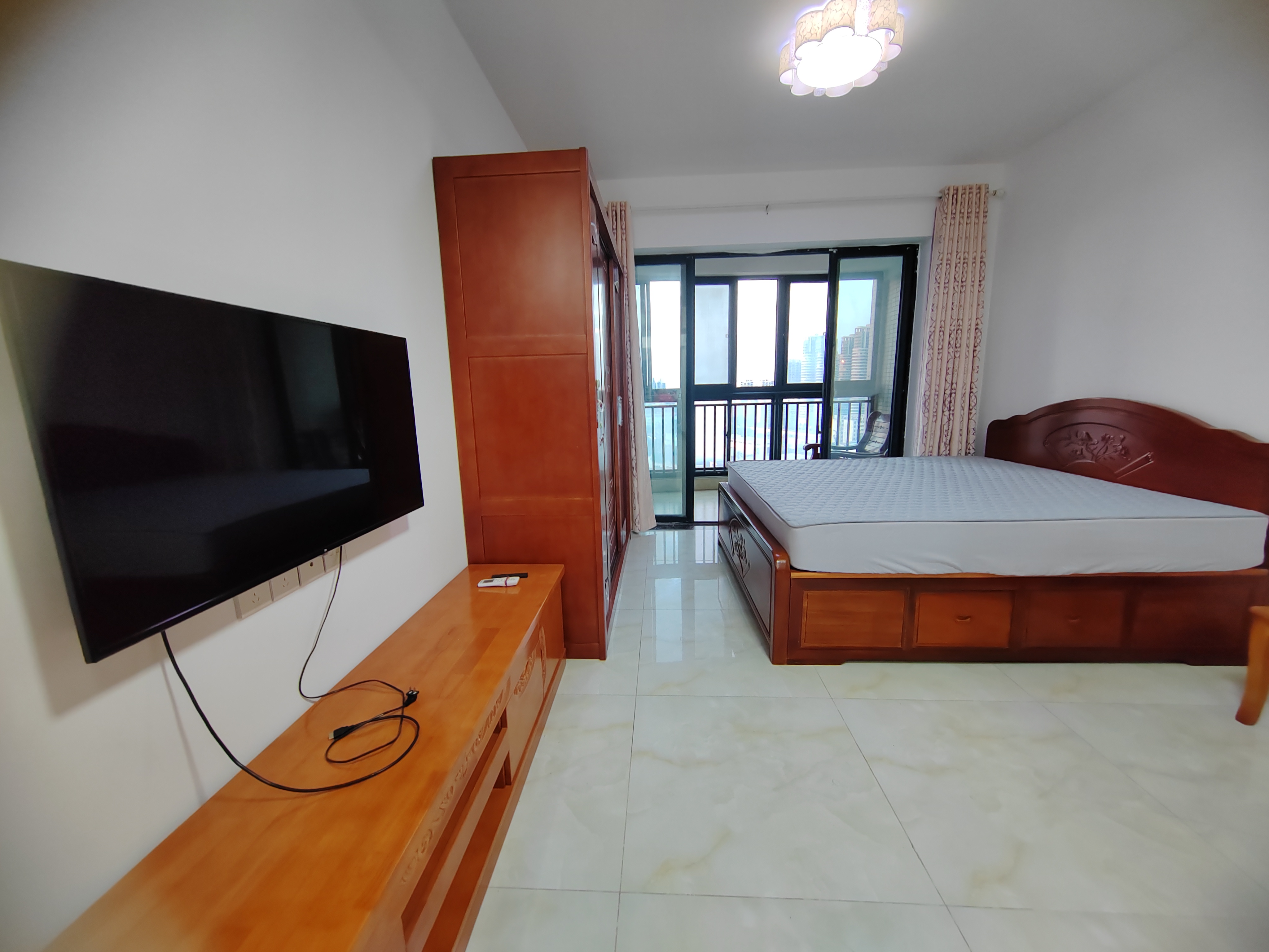 福隆广场 1室1厅1卫 2000.0元/月 福隆广场 1室1厅1卫 2000.0元/月室内图