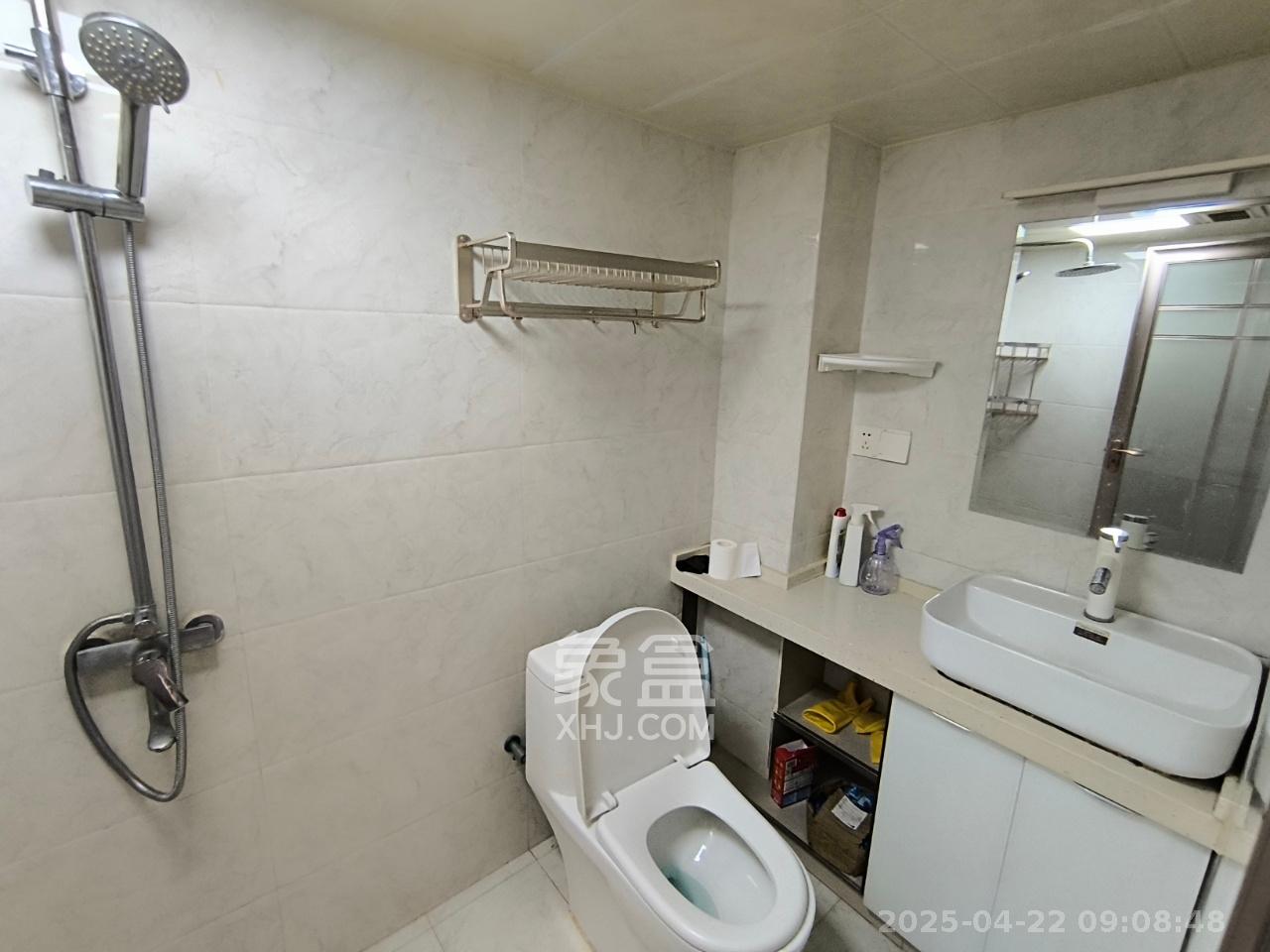 洋湖时代 1室1厅1卫 1600.0元/月 洋湖时代 1室1厅1卫 1600.0元/月室内图