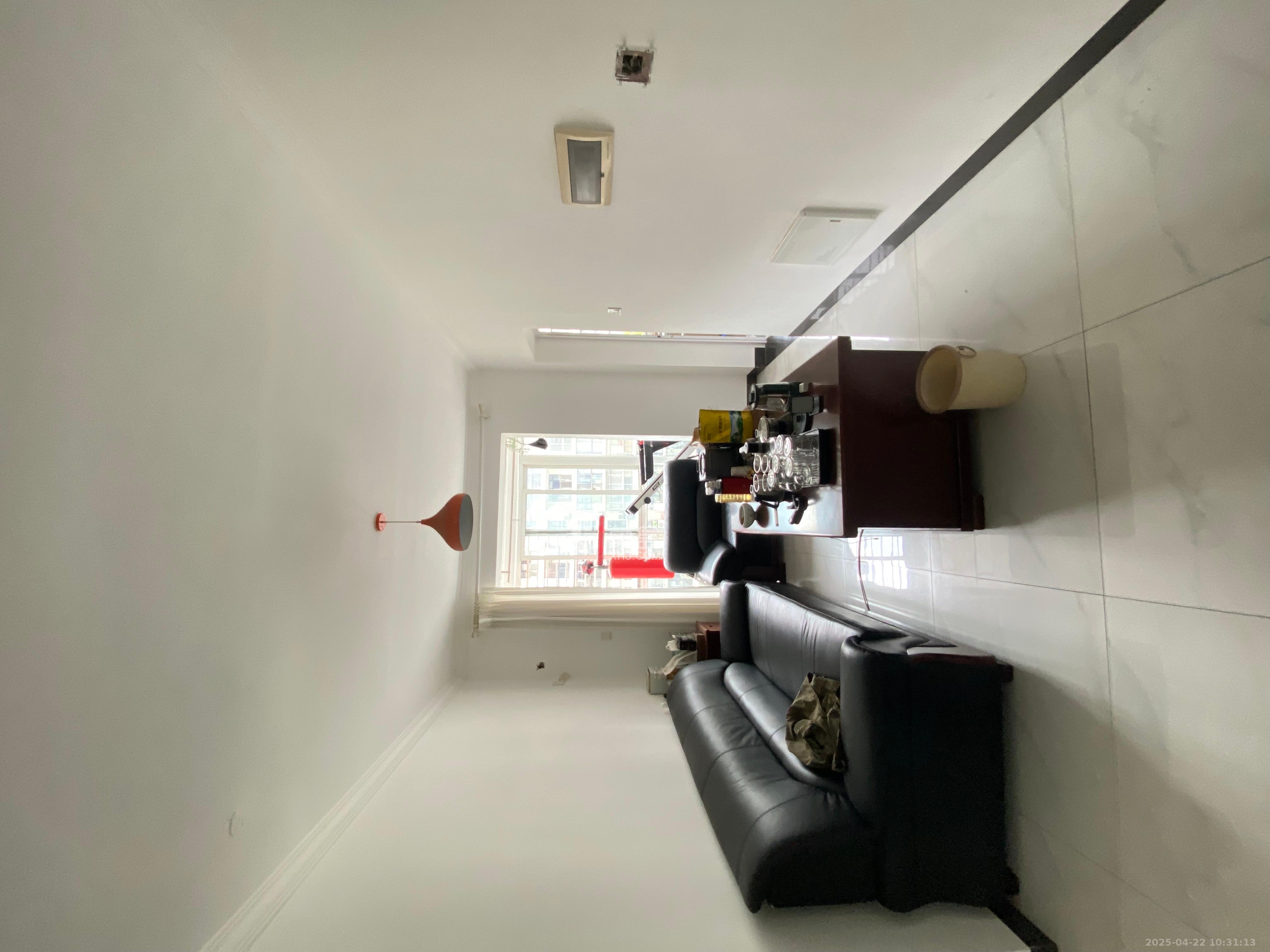 山语城一期 3室2厅1卫 2300.0元/月 山语城一期 3室2厅1卫 2300.0元/月室内图