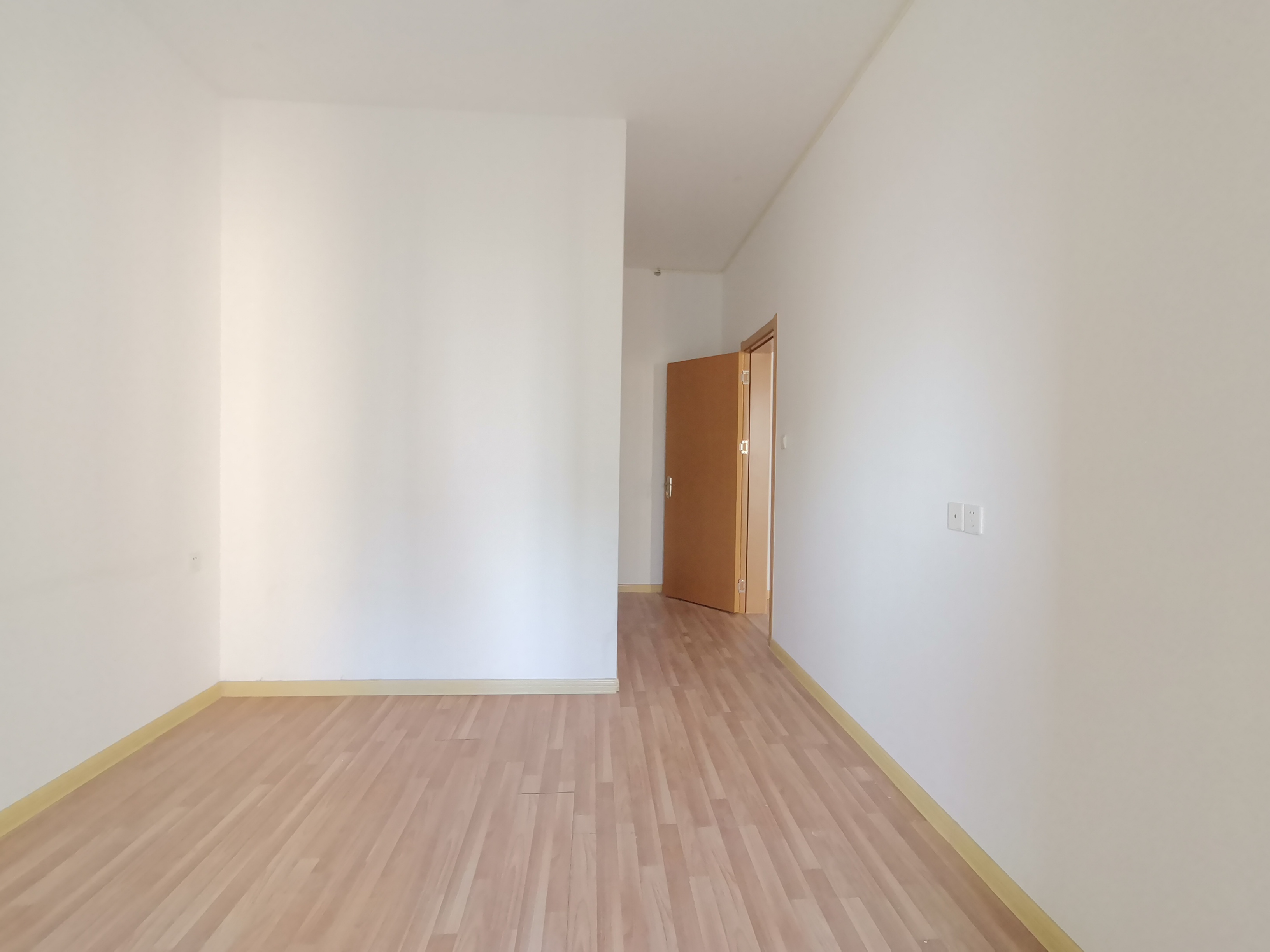 融创海口一号 4室2厅3卫 4000.0元/月 融创海口一号 4室2厅3卫 4000.0元/月室内图