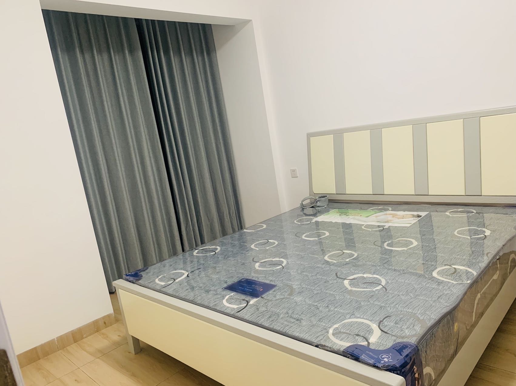 雅士林欣城  3室0厅0卫   2500.00元/月室内图