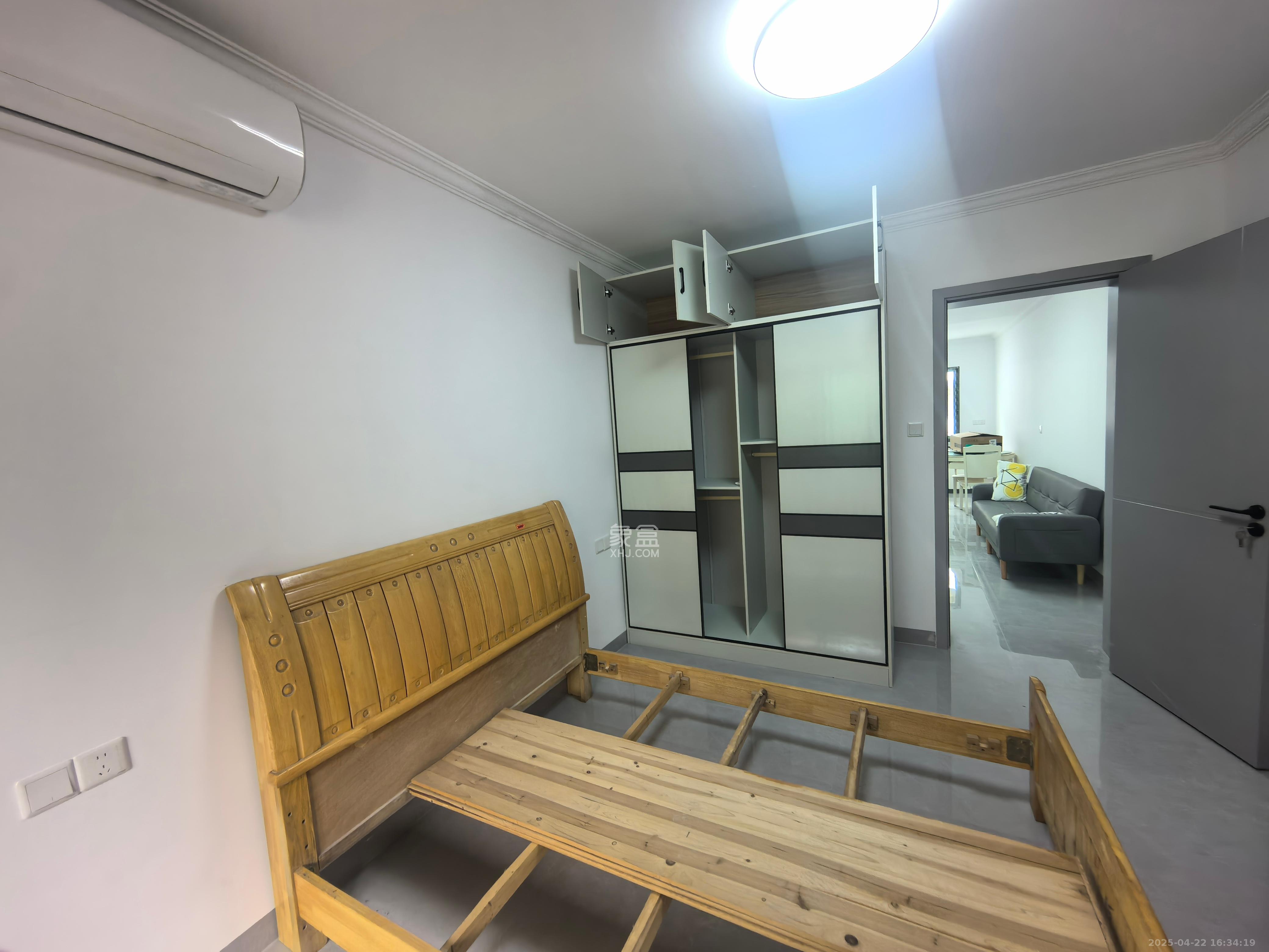 中建五局天心苑  1室1厅1卫   1500.00元/月室内图