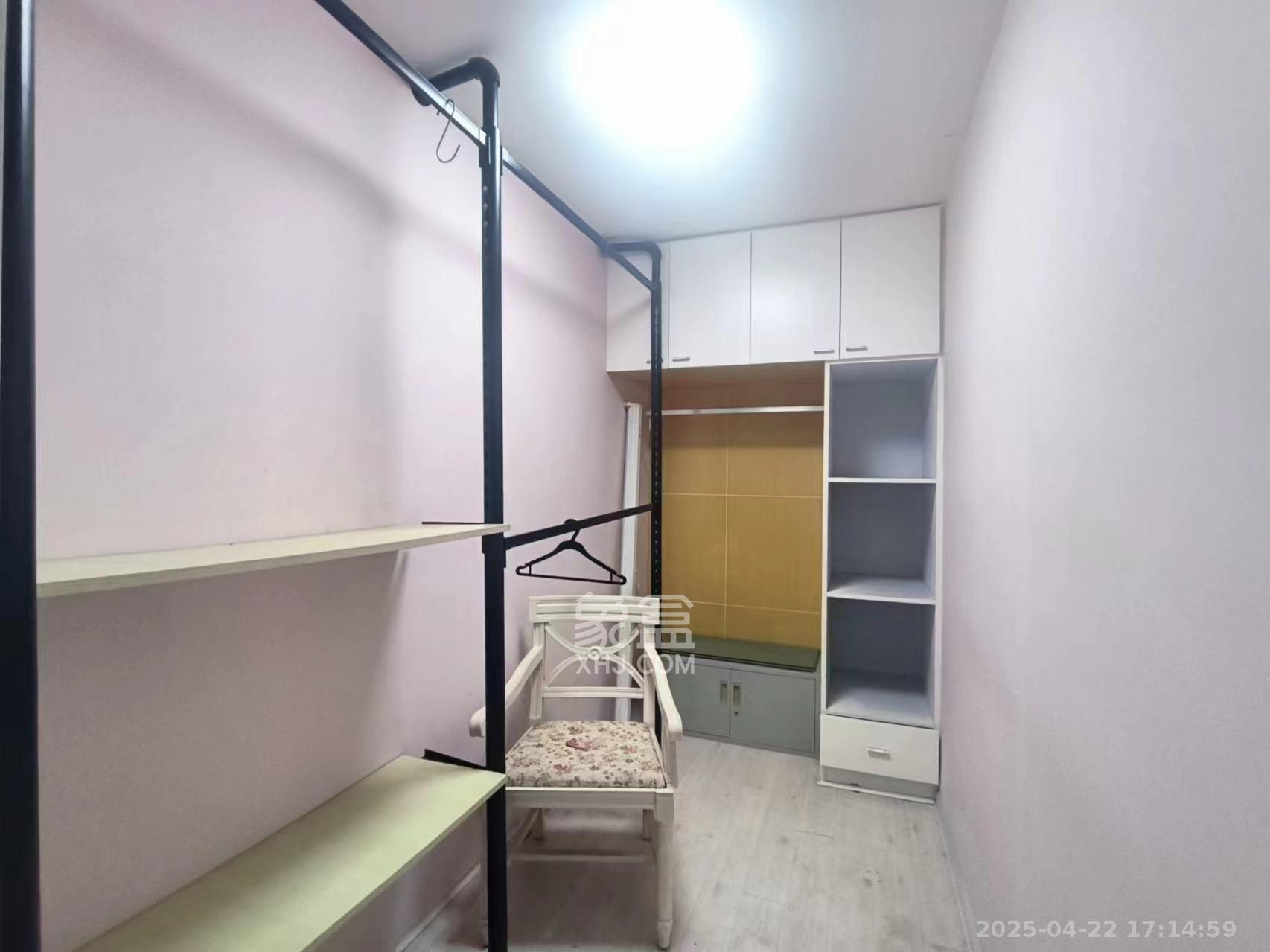 湘聚大厦 2室1厅1卫 2000.0元/月 湘聚大厦 2室1厅1卫 2000.0元/月室内图