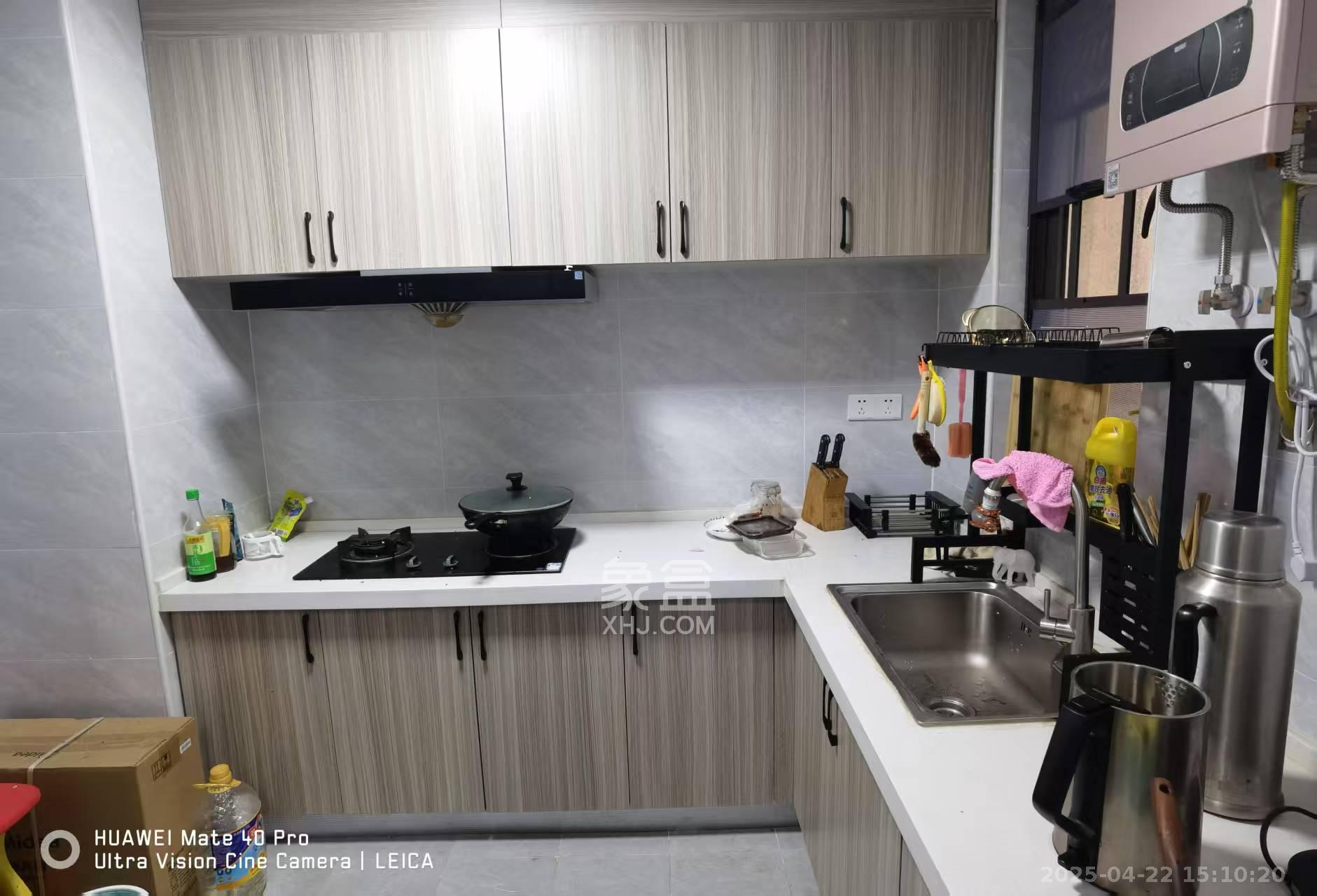 明昇壹城(明昇时代广场)二期 3室2厅2卫 4000.0元/月 明昇壹城(明昇时代广场)二期 3室2厅2卫 4000.0元/月室内图