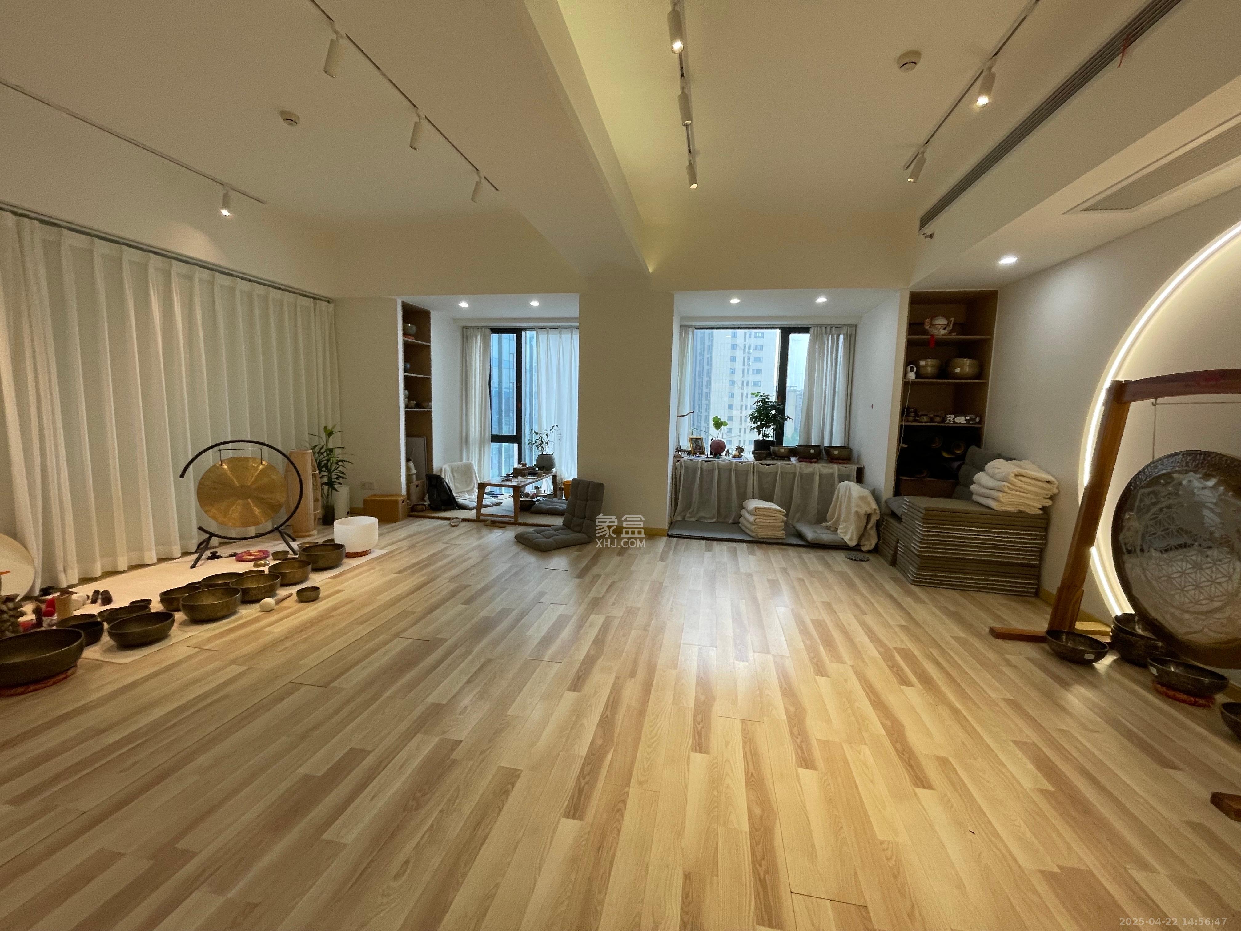 万润时光里 1室1厅1卫 4000.0元/月 万润时光里 1室1厅1卫 4000.0元/月室内图