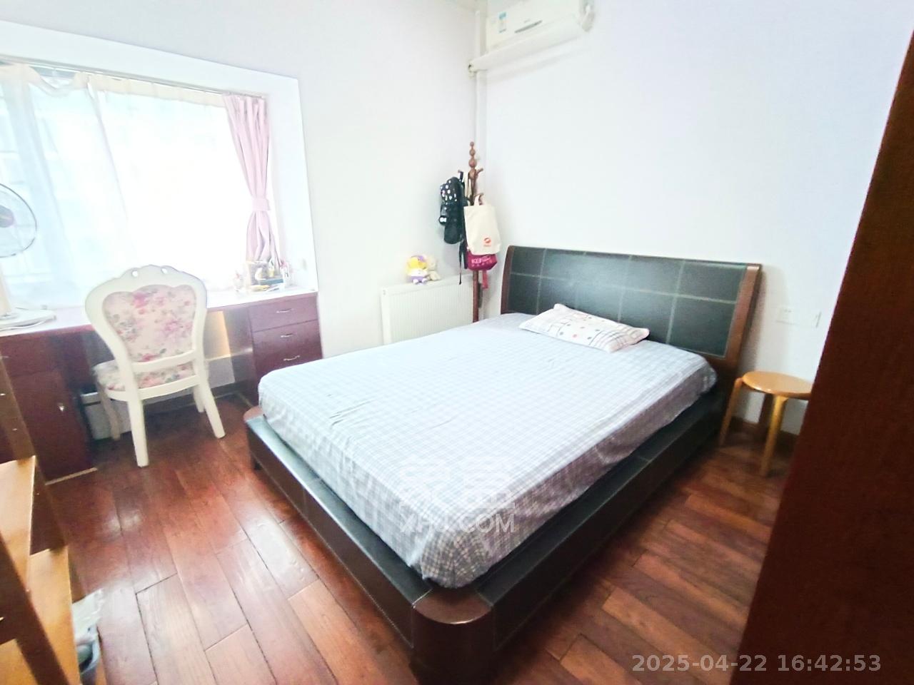 归心苑  4室2厅2卫   4200.00元/月室内图
