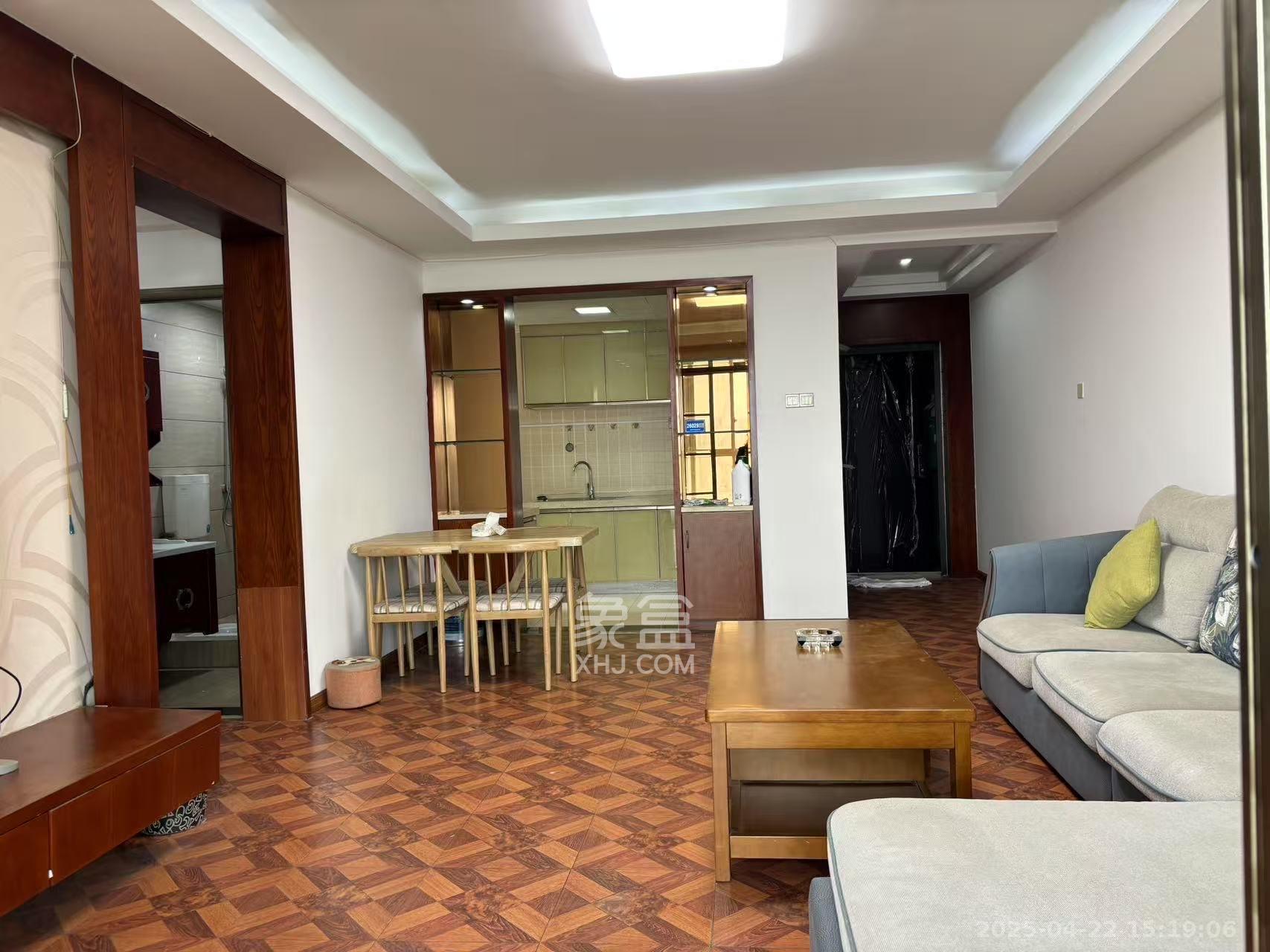 通华天都 1室2厅2卫 2700.0元/月 通华天都 1室2厅2卫 2700.0元/月室内图