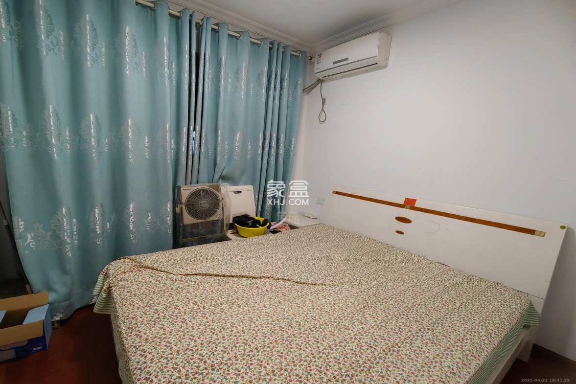 时代云龙城小区 3室2厅2卫 1500.0元/月 时代云龙城小区 3室2厅2卫 1500.0元/月室内图