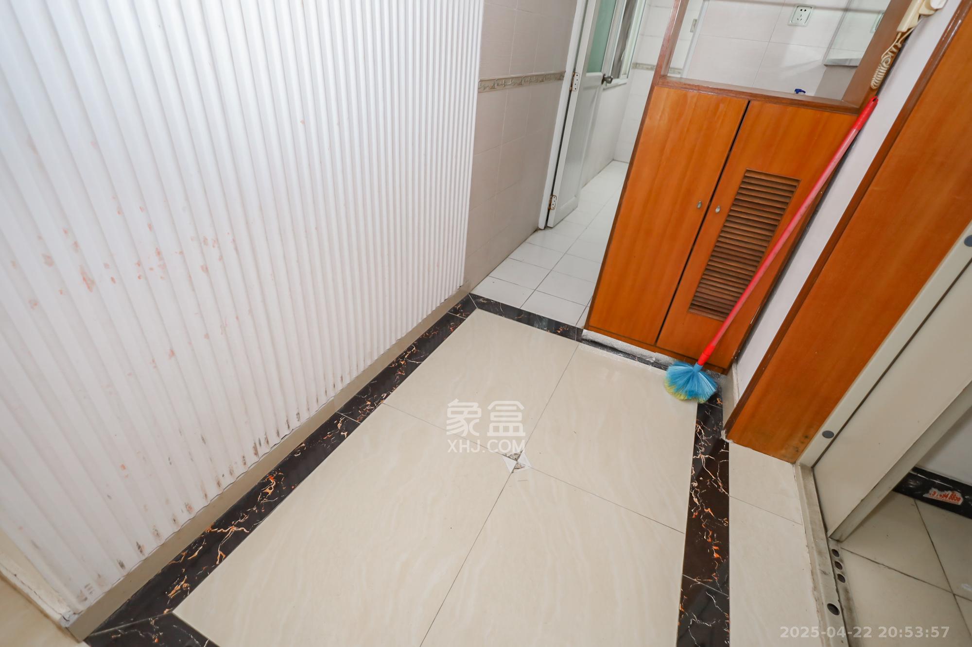 湘许嘉园 3室2厅2卫 95.0万 湘许嘉园 3室2厅2卫 95.0万其他