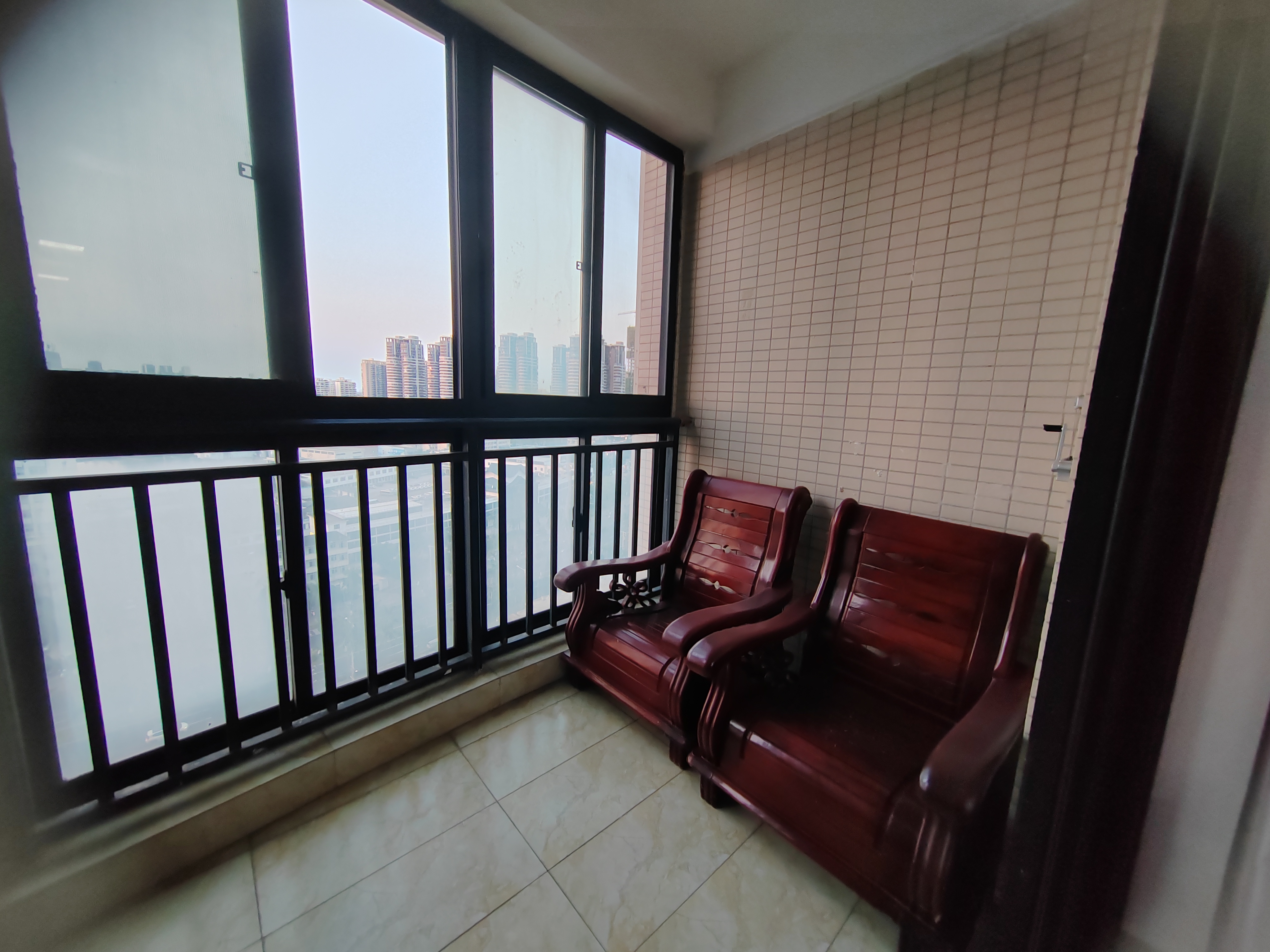 福隆广场 1室1厅1卫 2000.0元/月 福隆广场 1室1厅1卫 2000.0元/月室内图