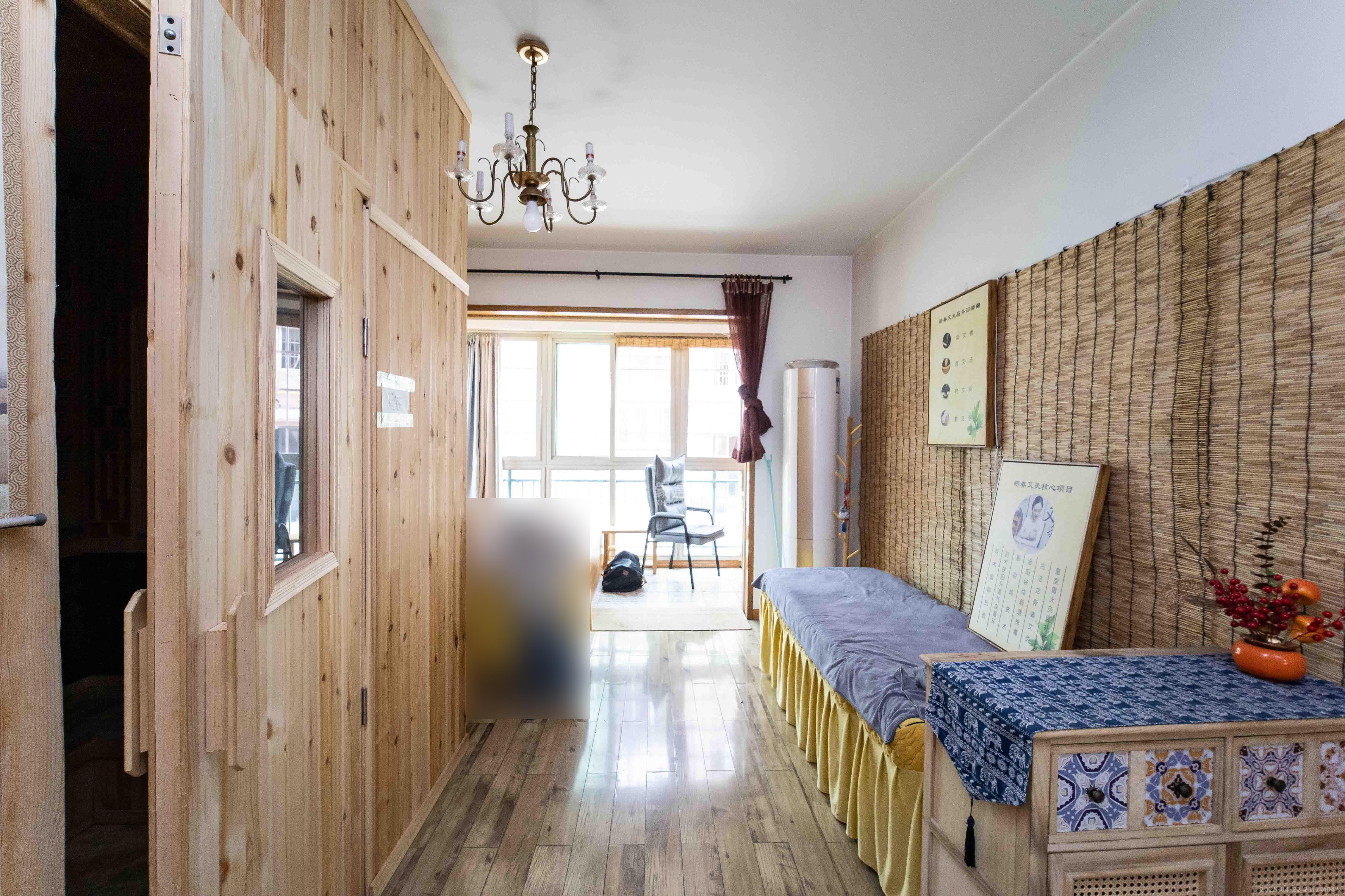 锦湘国际星城一期(锦美苑)  2室2厅1卫    69.8万 锦湘国际星城一期(锦美苑)  2室2厅1卫    69.8万客厅