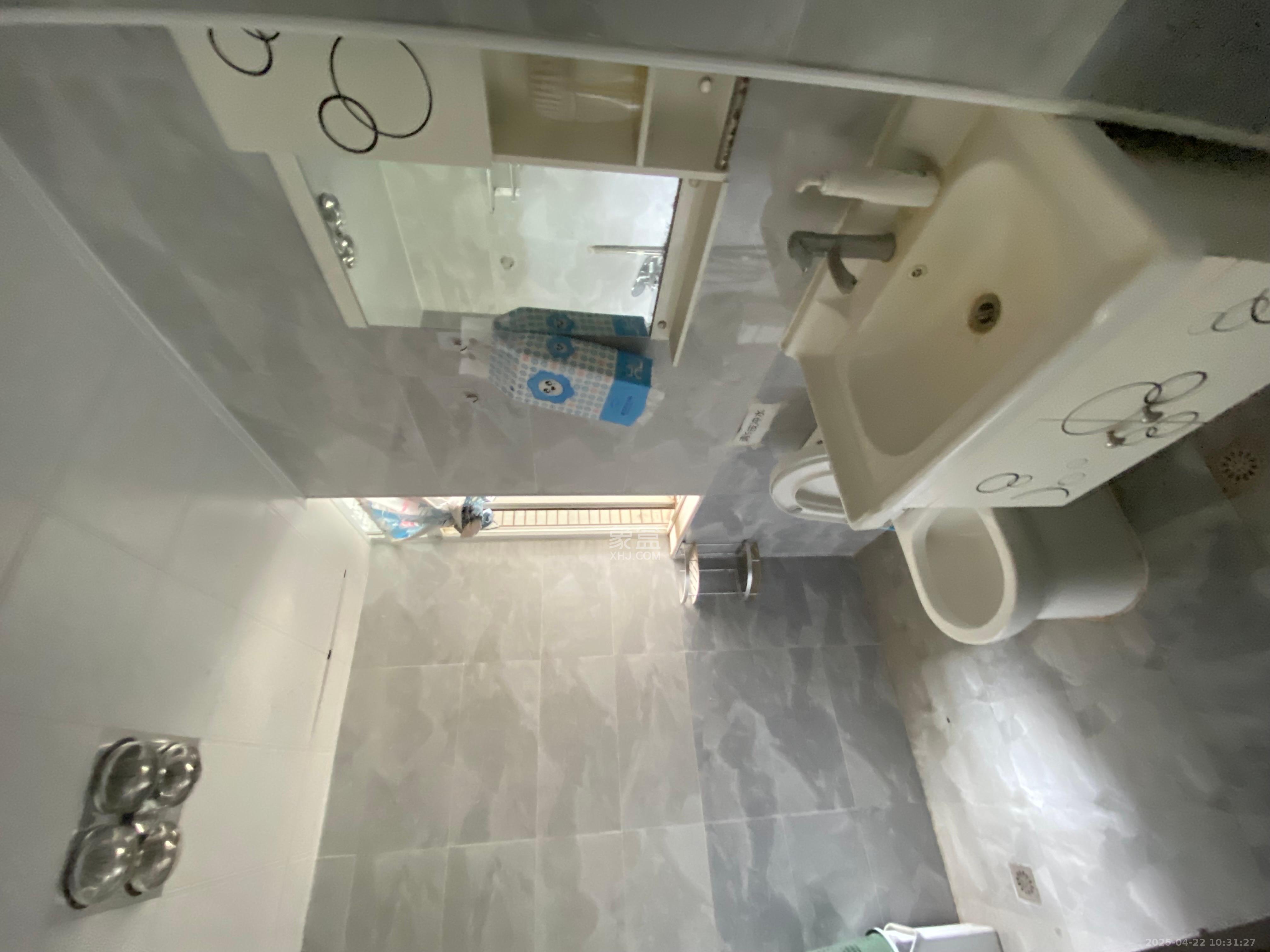 山语城一期 3室2厅1卫 2300.0元/月 山语城一期 3室2厅1卫 2300.0元/月室内图