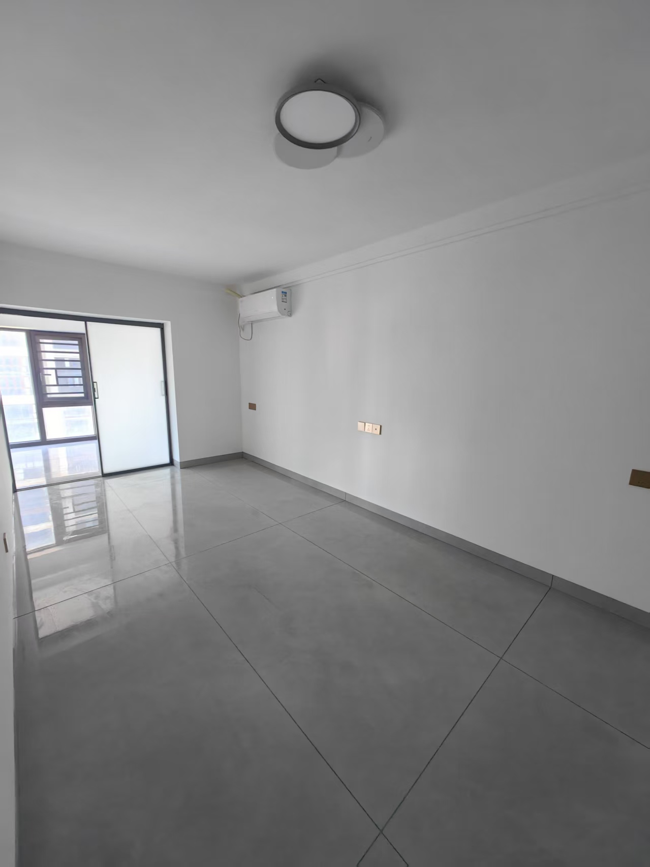 南光中心 2室2厅2卫 3200.0元/月 南光中心 2室2厅2卫 3200.0元/月室内图