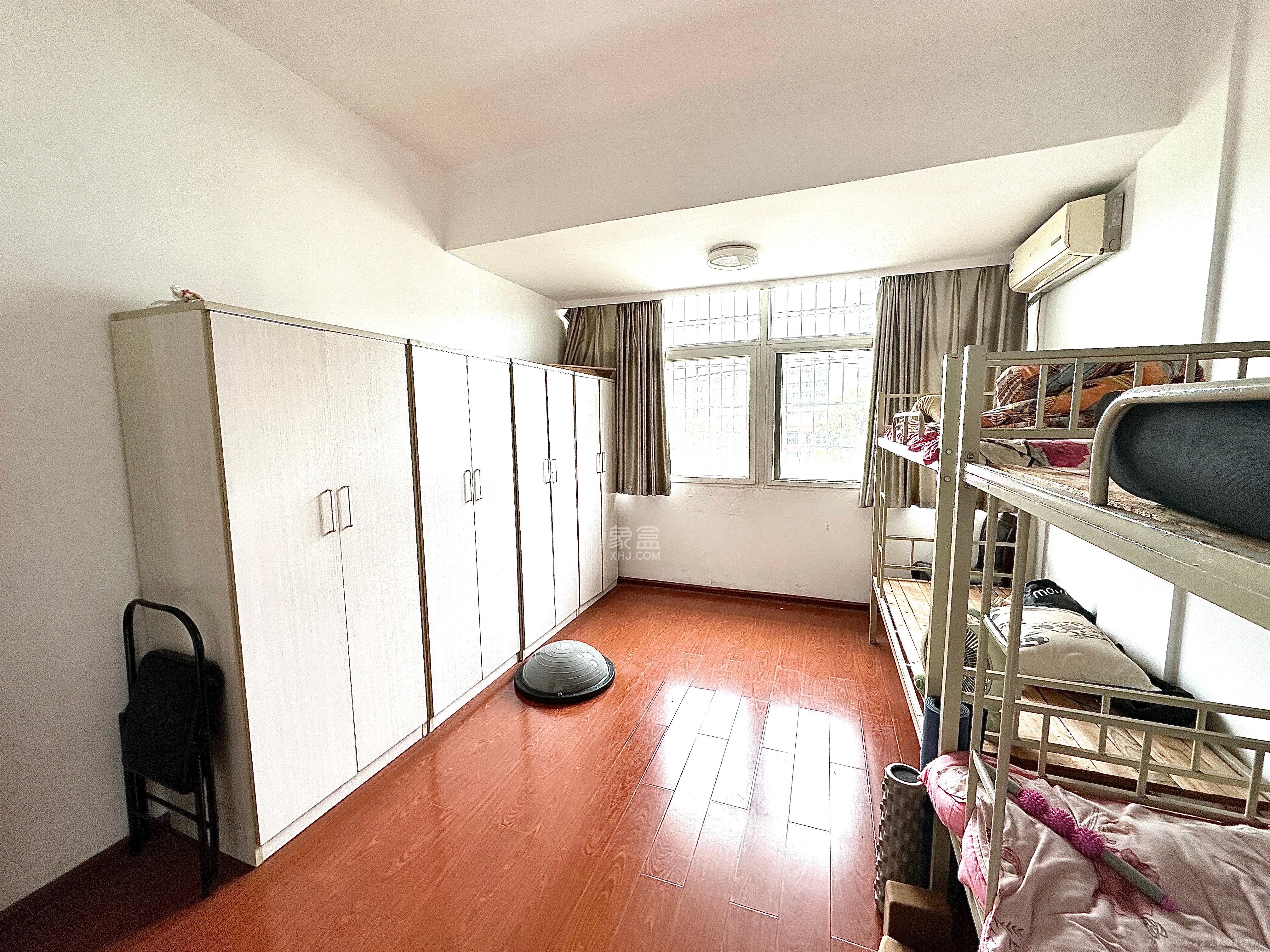 开源鑫阁 4室2厅2卫 6200.0元/月 开源鑫阁 4室2厅2卫 6200.0元/月室内图