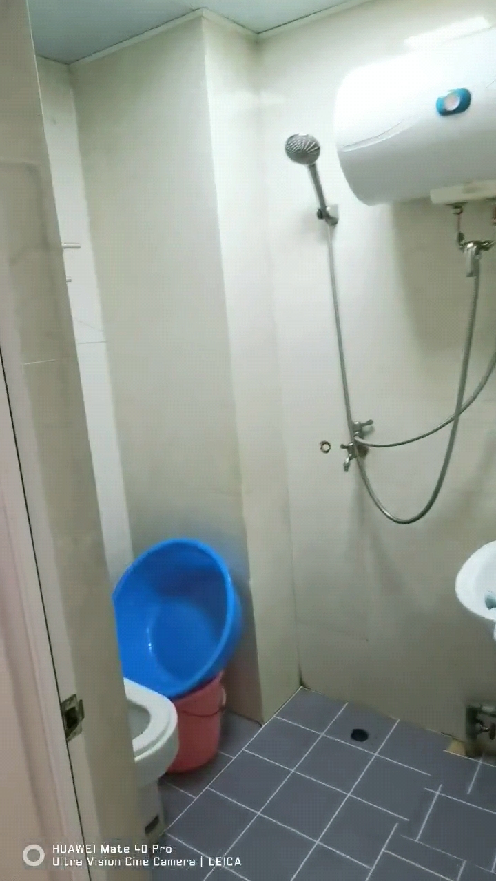 华林广场 1室1厅1卫 60.0万 华林广场 1室1厅1卫 60.0万客厅