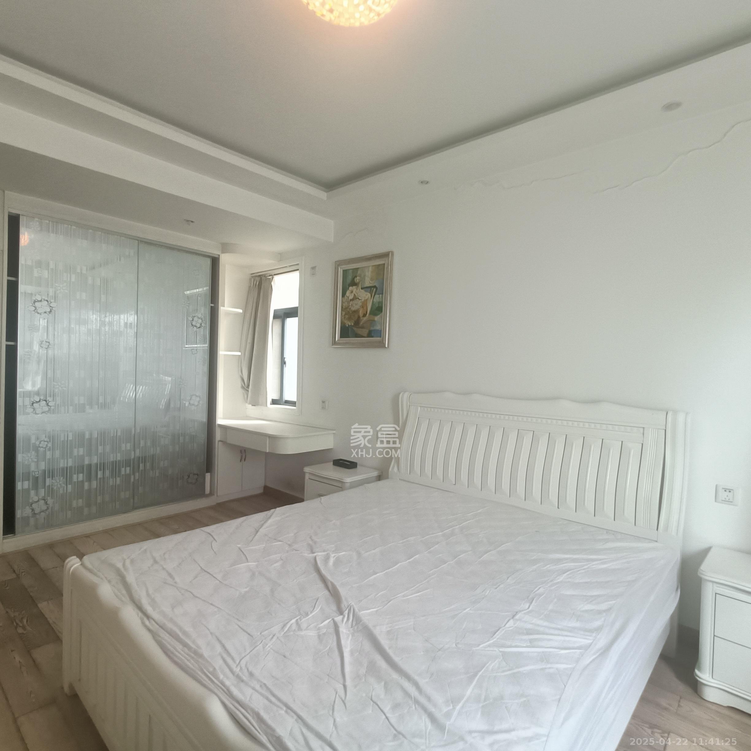 海拔东方 3室2厅1卫 2500.0元/月 海拔东方 3室2厅1卫 2500.0元/月室内图