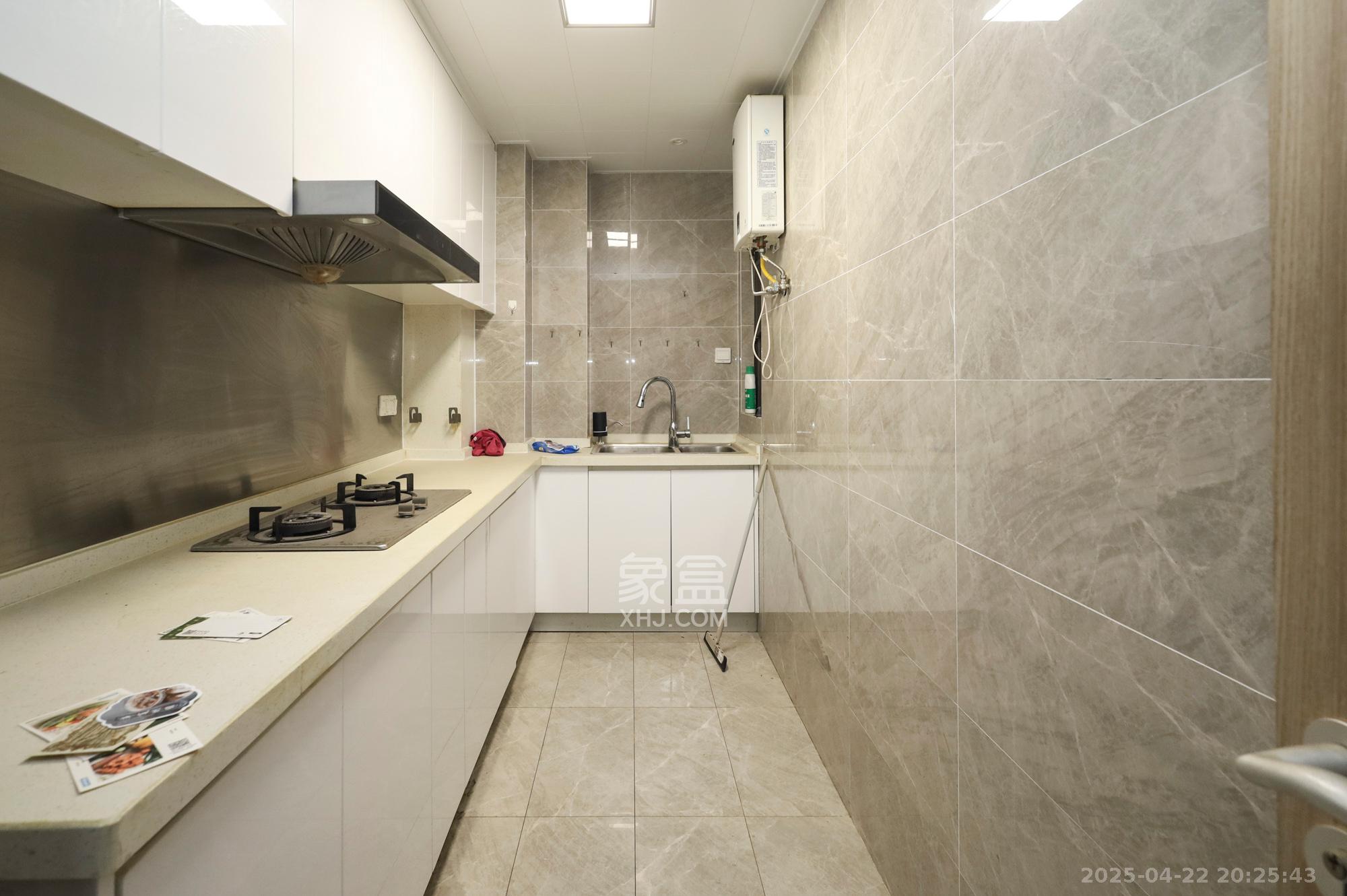 新城和樾(新城和樾公馆) 3室2厅2卫 78.0万 新城和樾(新城和樾公馆) 3室2厅2卫 78.0万厨房