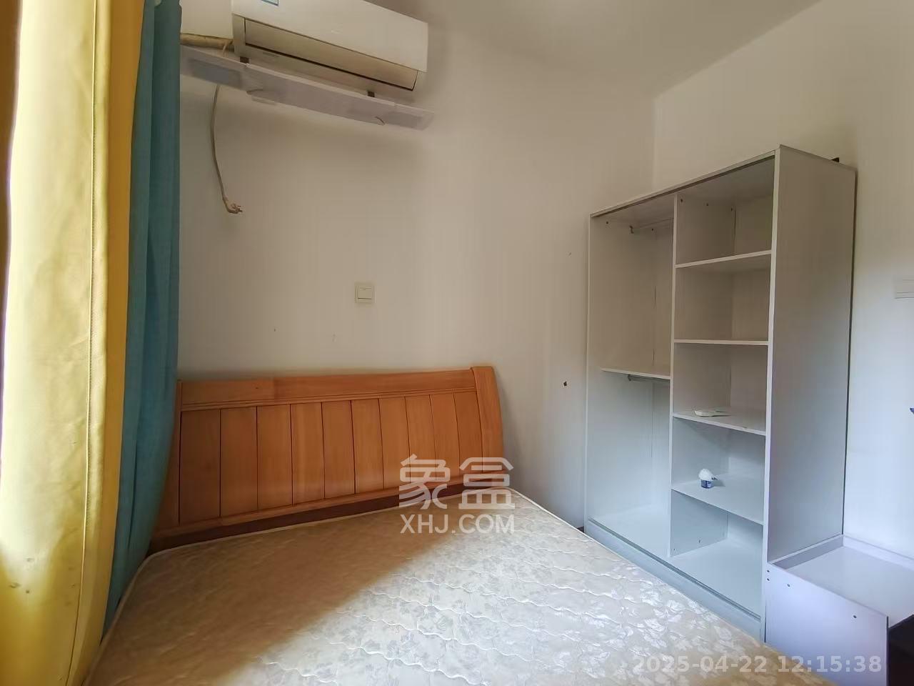 潇湘名城(新里程潇湘名城)  3室2厅2卫   2600.00元/月室内图