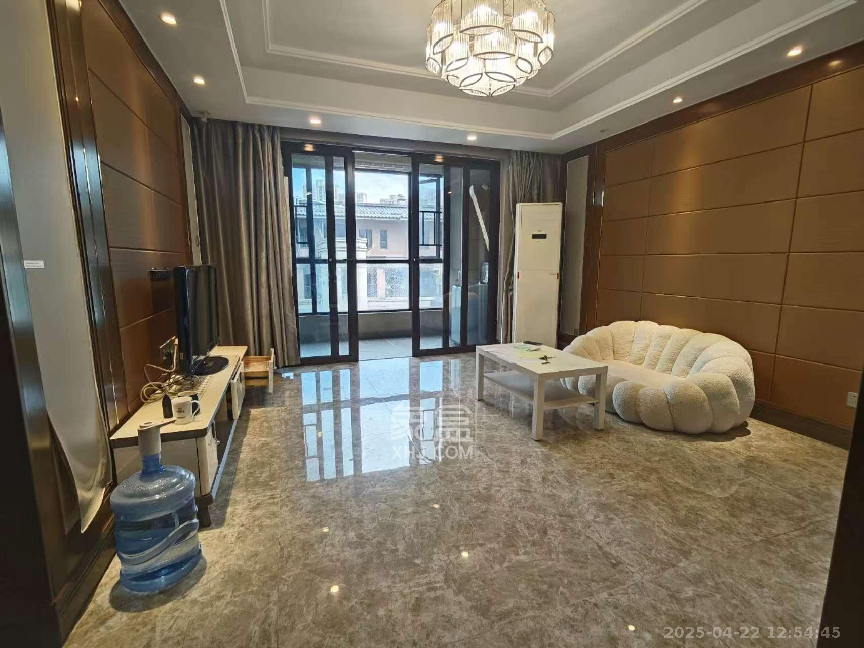 恒大御景天下城一期 3室2厅2卫 2700.0元/月 恒大御景天下城一期 3室2厅2卫 2700.0元/月室内图