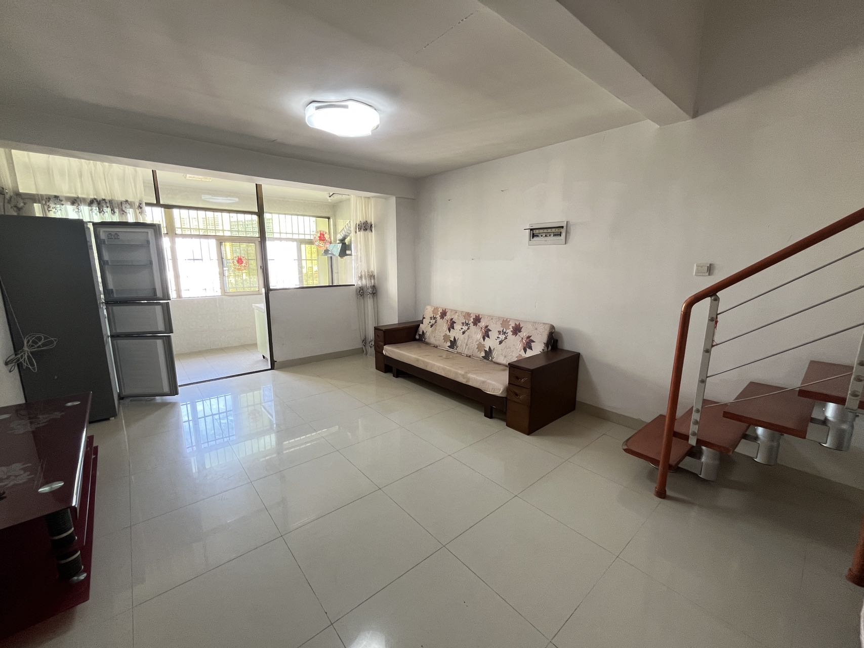 华林广场 2室1厅1卫 2100.0元/月 华林广场 2室1厅1卫 2100.0元/月室内图