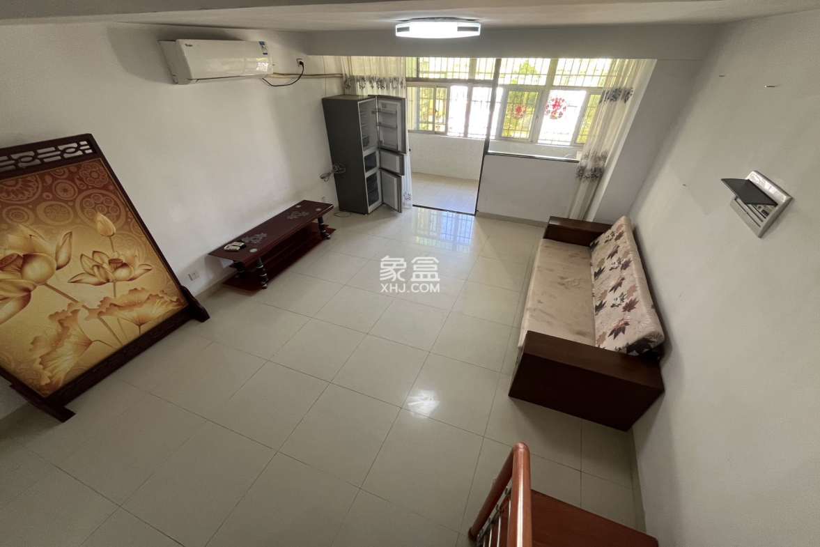 华林广场 2室1厅1卫 2100.0元/月 华林广场 2室1厅1卫 2100.0元/月室内图