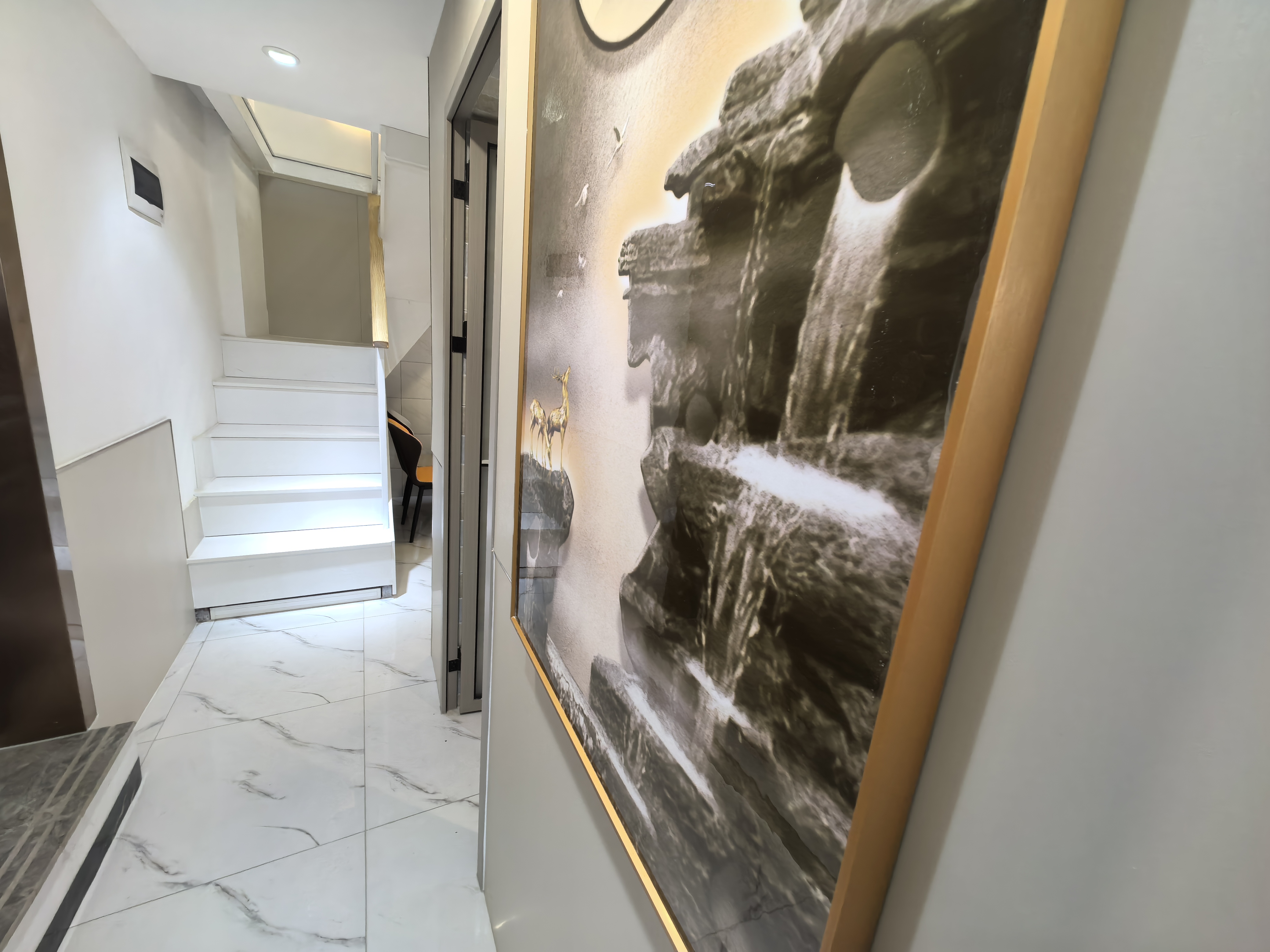 招鑫公馆  1室1厅1卫    59.0万 招鑫公馆  1室1厅1卫    59.0万其他