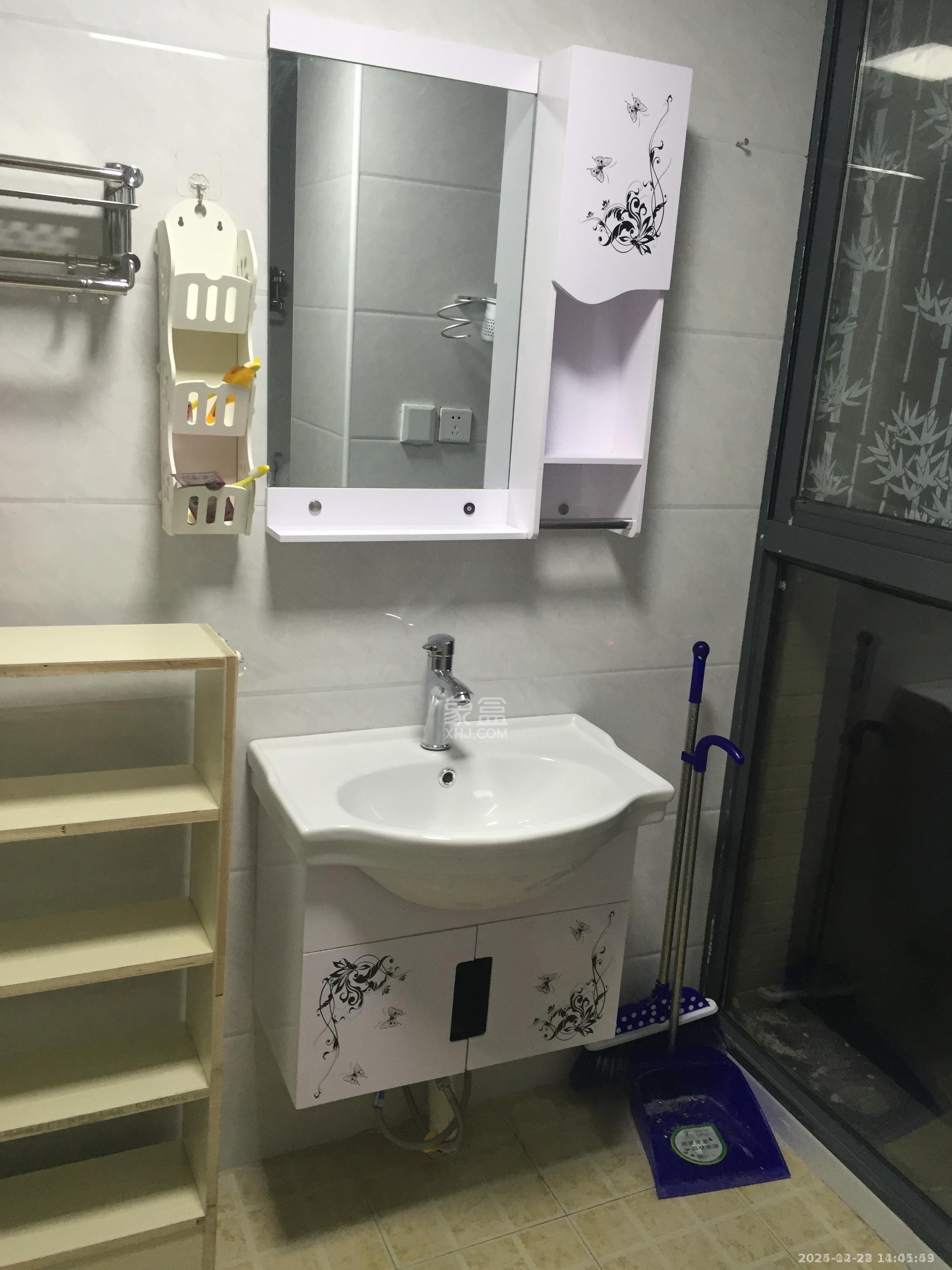 中建御山和苑  1室1厅1卫   1399.00元/月室内图