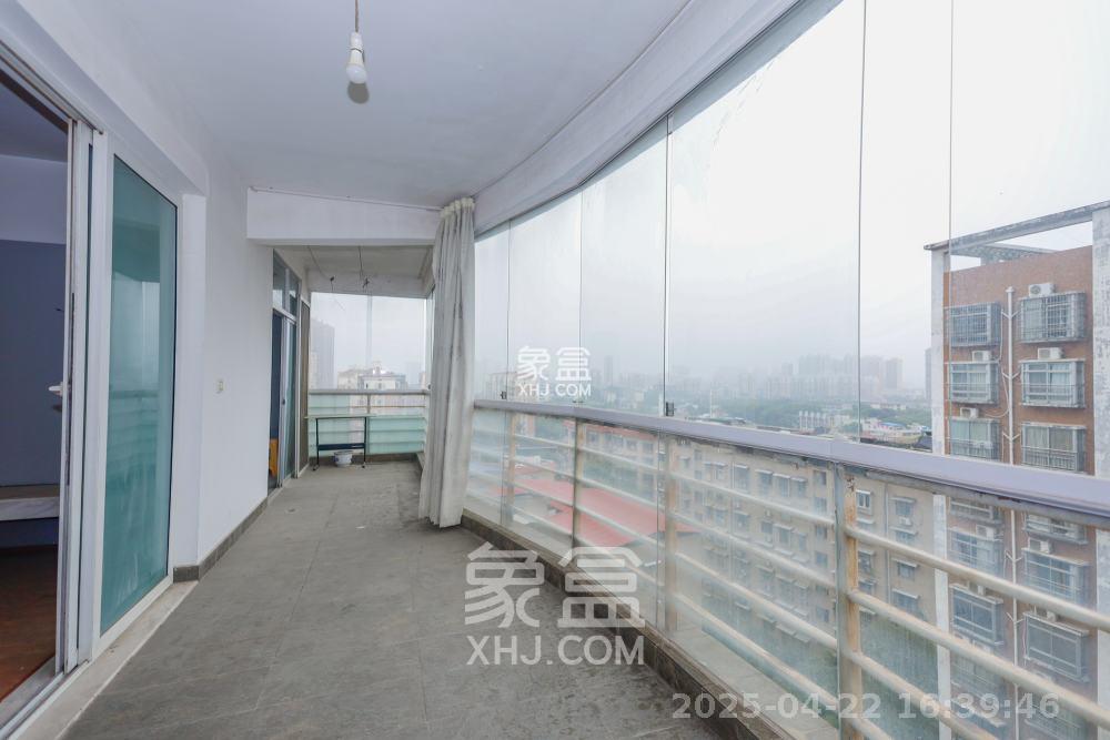 湘林家园(湘林小区电梯房) 3室2厅1卫 3500.0元/月 湘林家园(湘林小区电梯房) 3室2厅1卫 3500.0元/月户型图