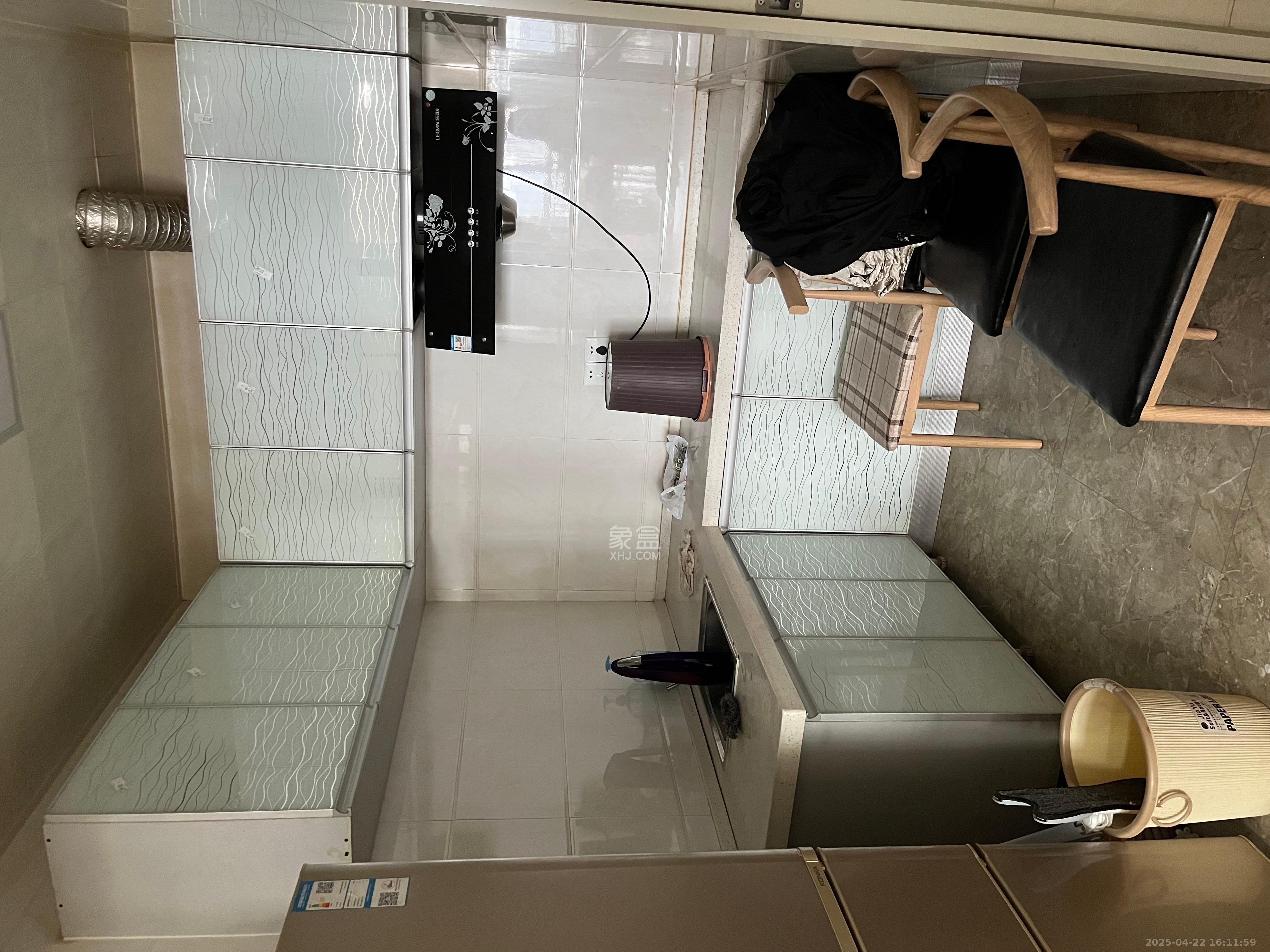 恒泰广场 1室1厅1卫 1900.0元/月 恒泰广场 1室1厅1卫 1900.0元/月室内图